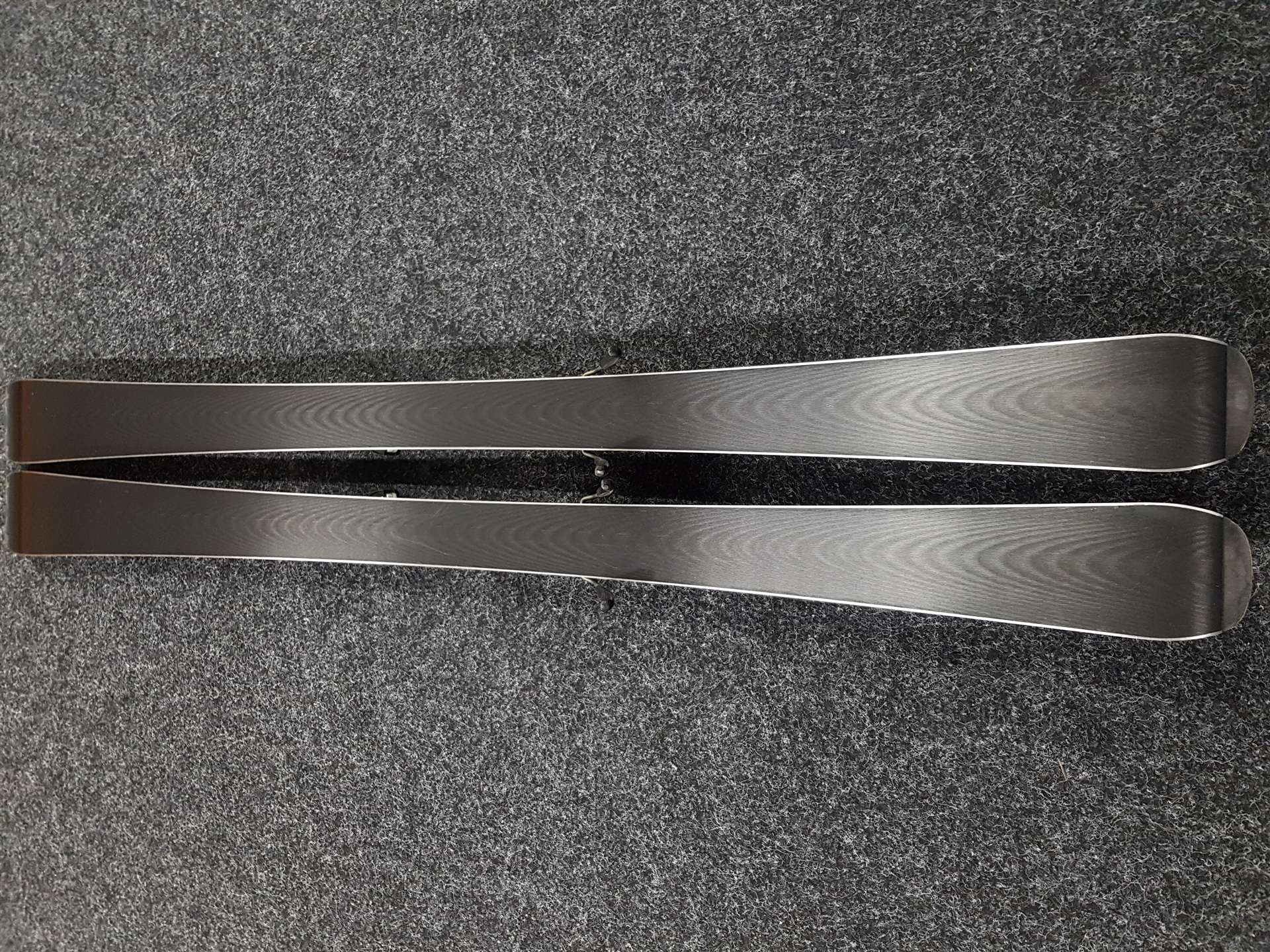 Używane narty ELAN Explore X + wiązania Elan EL 10