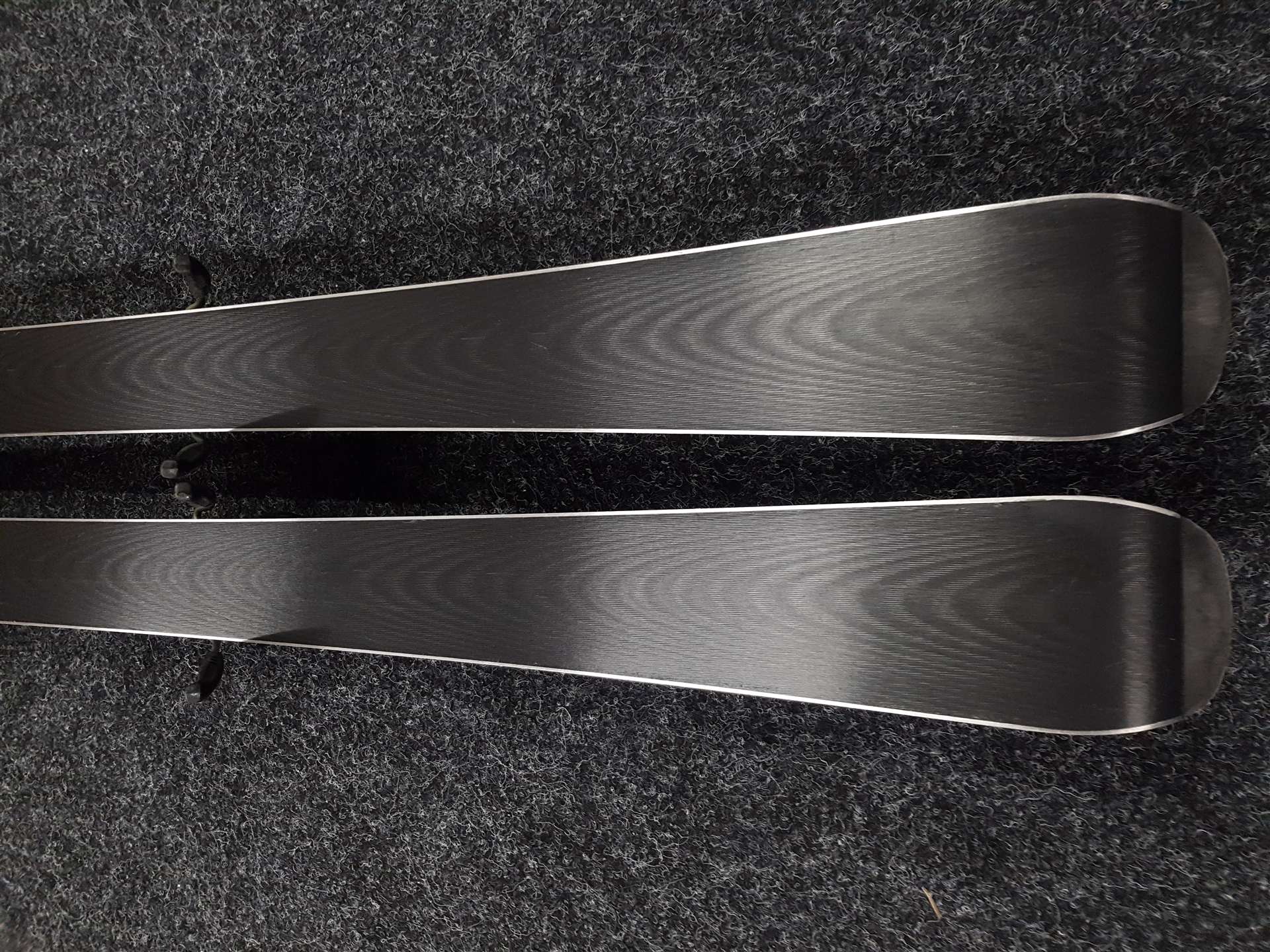 Używane narty ELAN Explore X + wiązania Elan EL 10