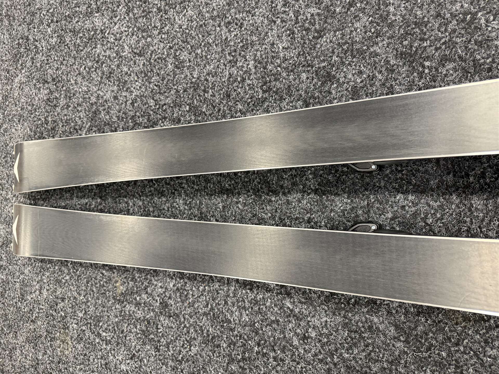 Sci ATOMIC Redster X9s Ti usati + attacchi Atomic X 12 GW