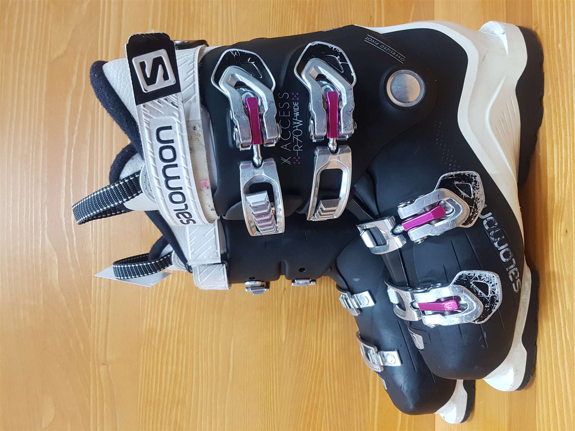 Použité lyžiarky SALOMON X Access R70 W