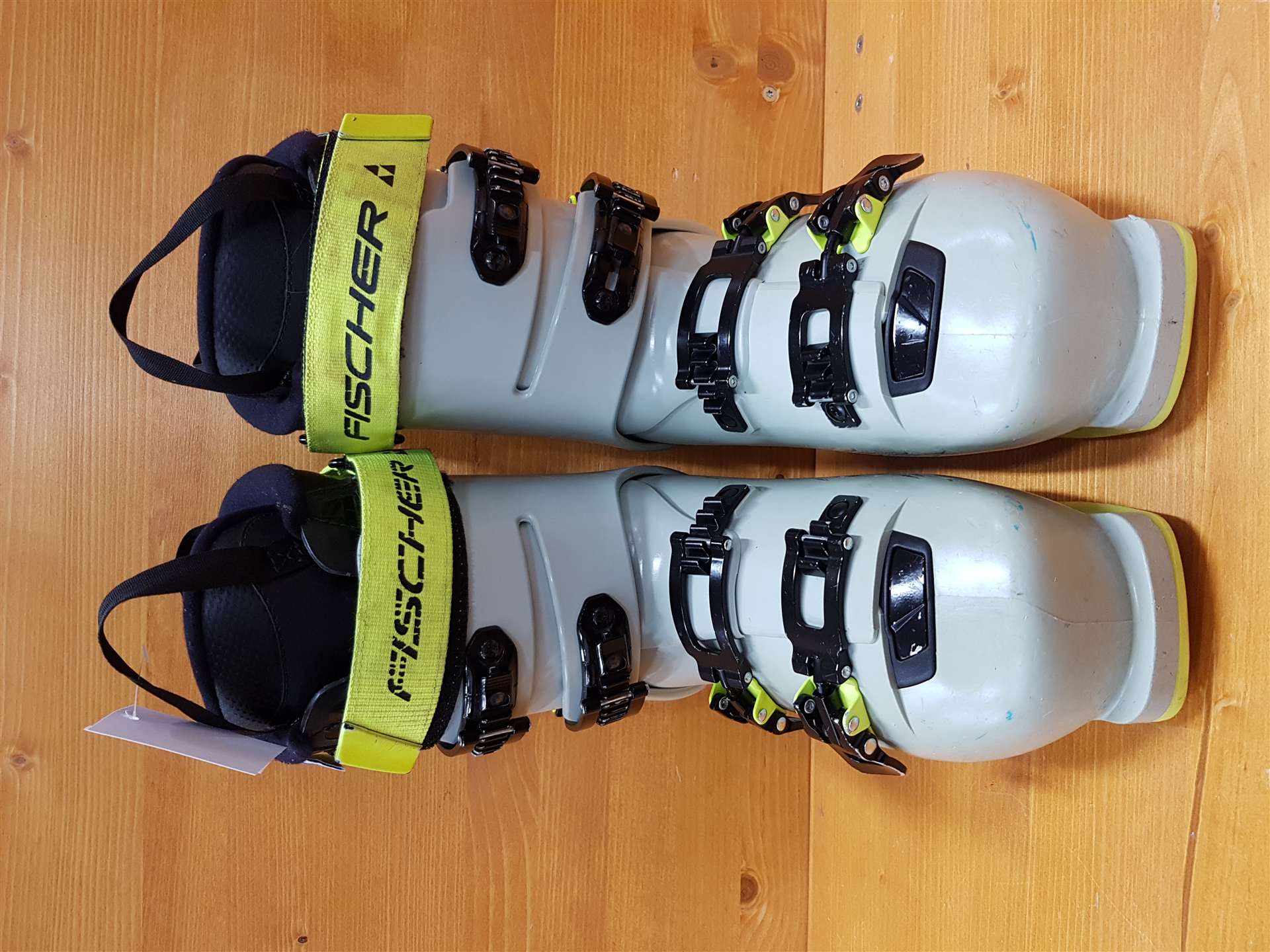 Gebrauchte FISCHER RC4 XTR 85 Skischuhe