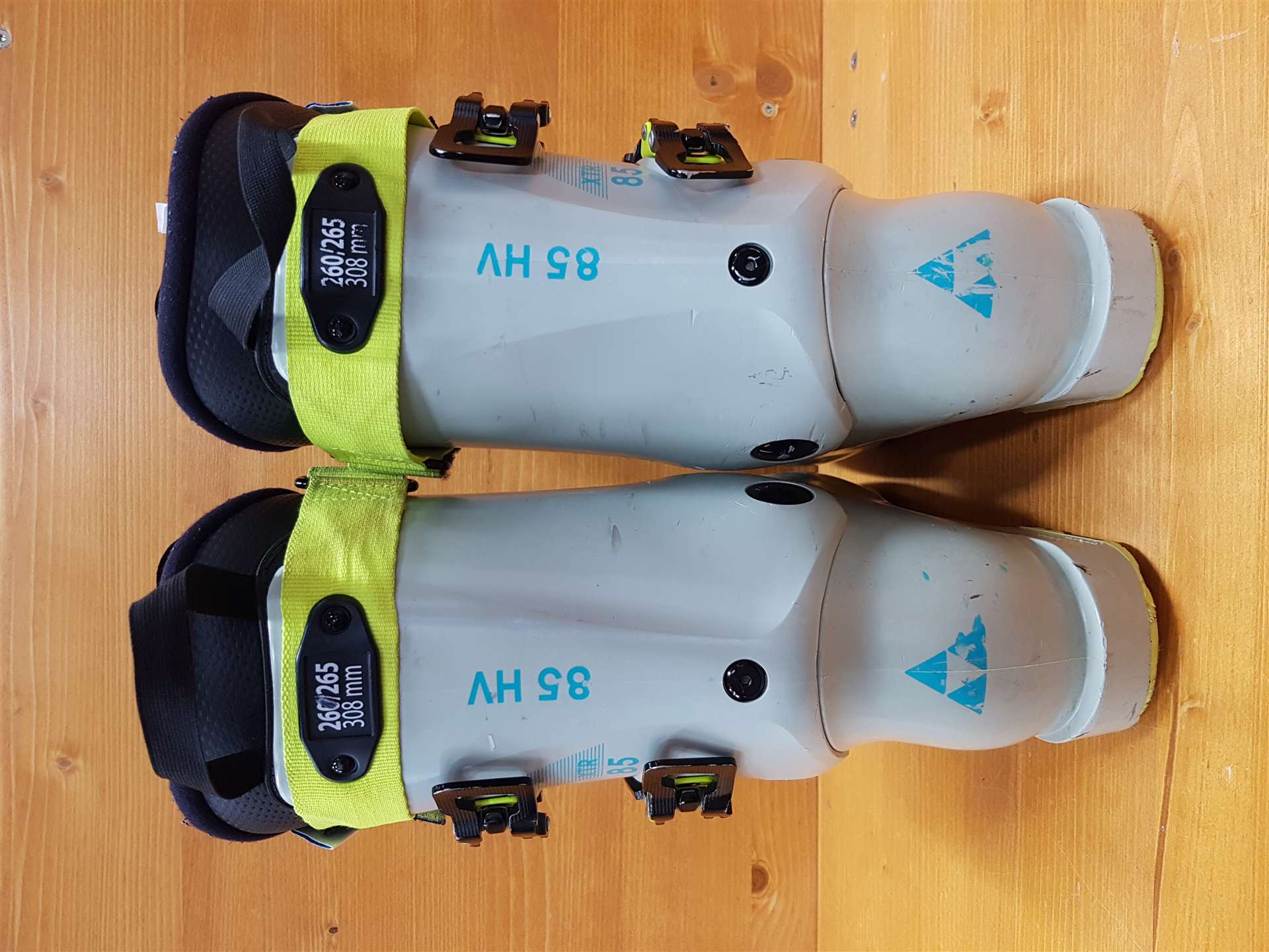 Gebrauchte FISCHER RC4 XTR 85 Skischuhe
