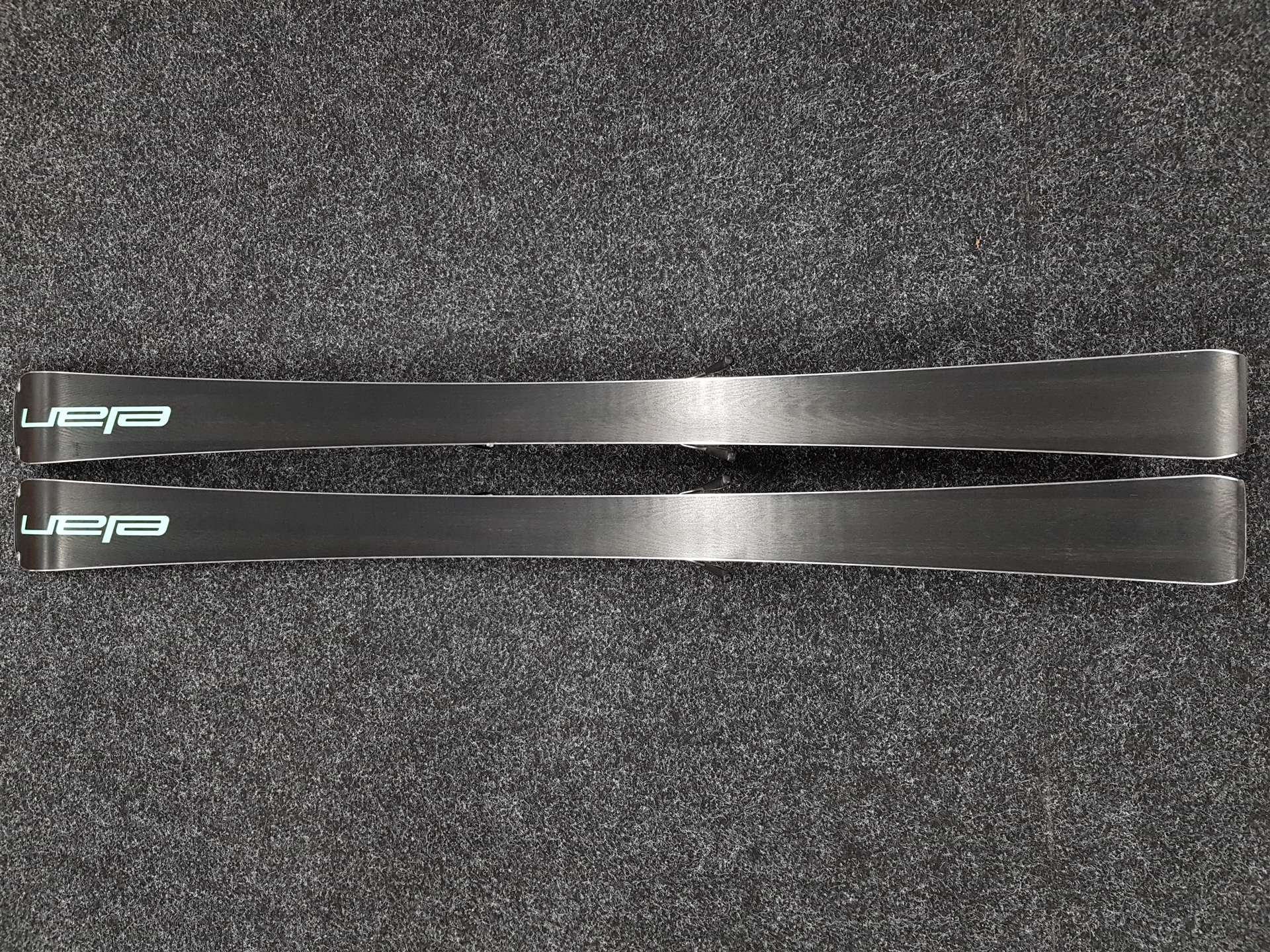 Skis d'occasion ELAN Primetime n° 4 + fixations Elan EL 11