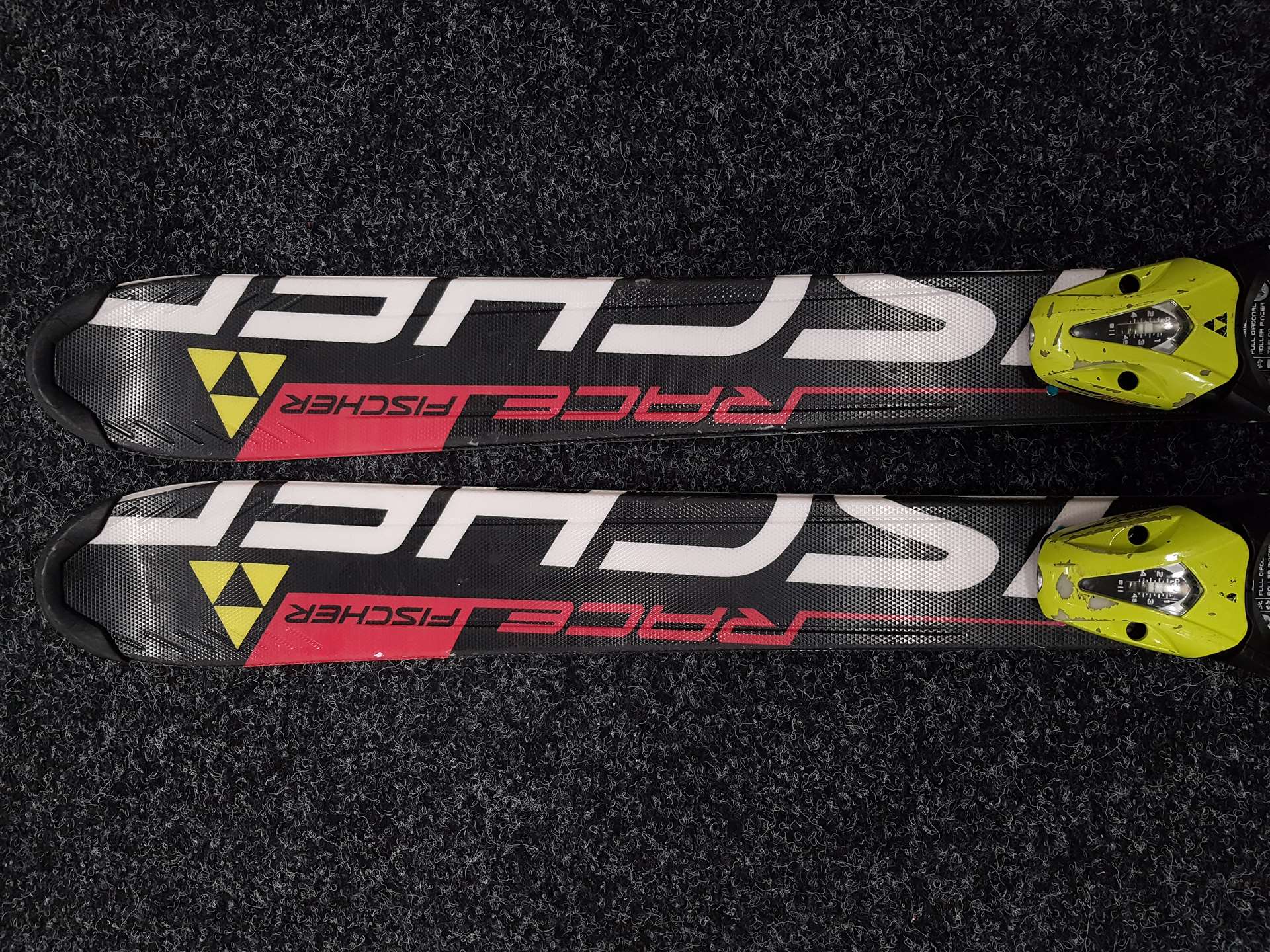 Skis Fischer Race RC 4 d'occasion
