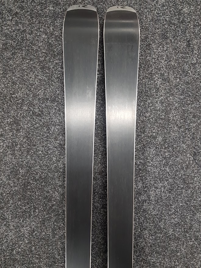 Narty bazarowe Rossignol Carve TPS