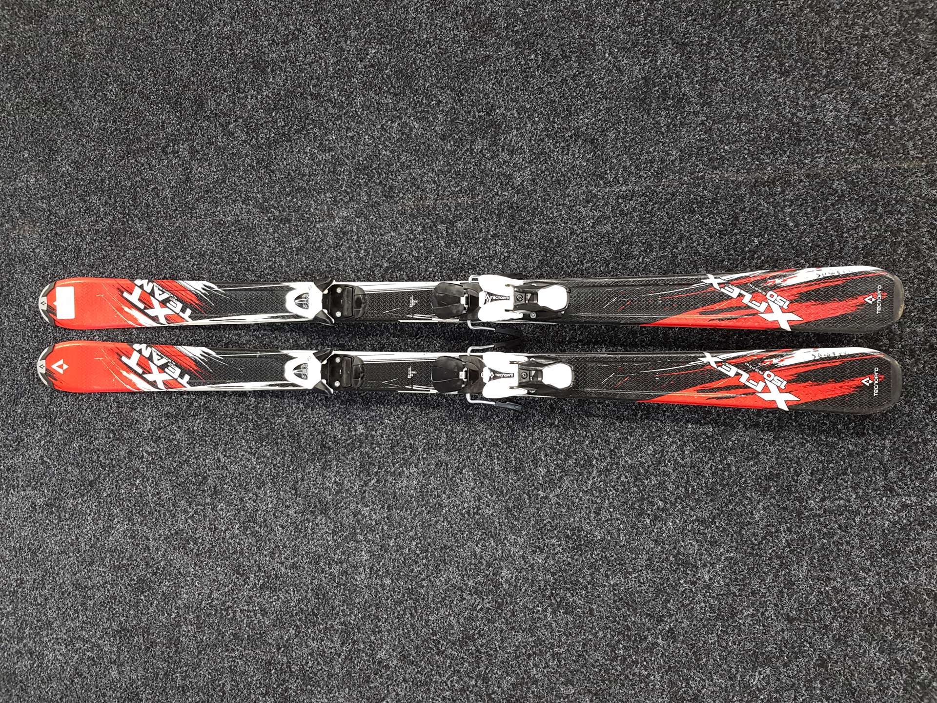 Použité lyže TECNOPRO X Flex + vázání Tecnopro TL 75