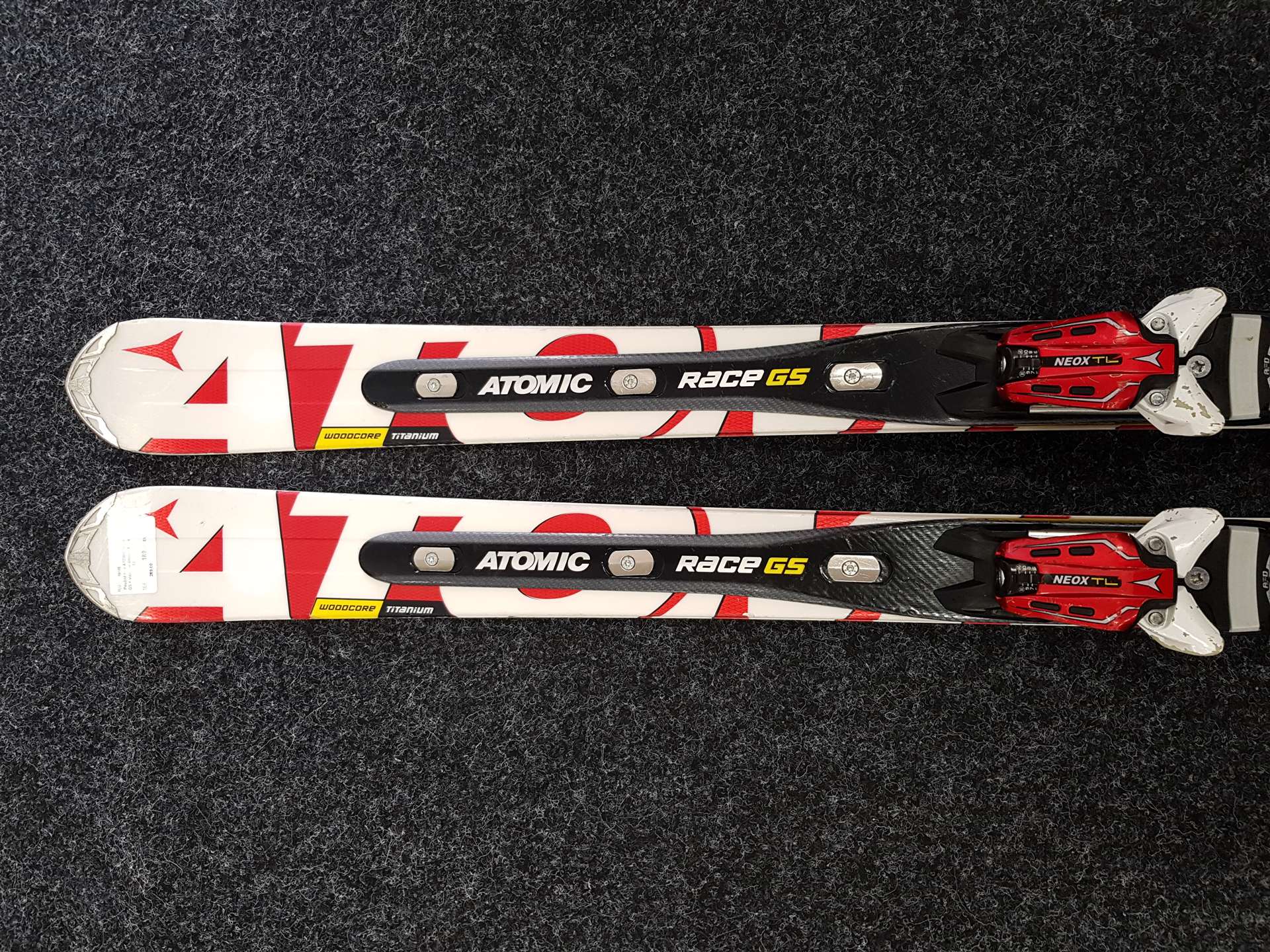 Použité lyže ATOMIC Race GS + vázání Atomic Neox 12
