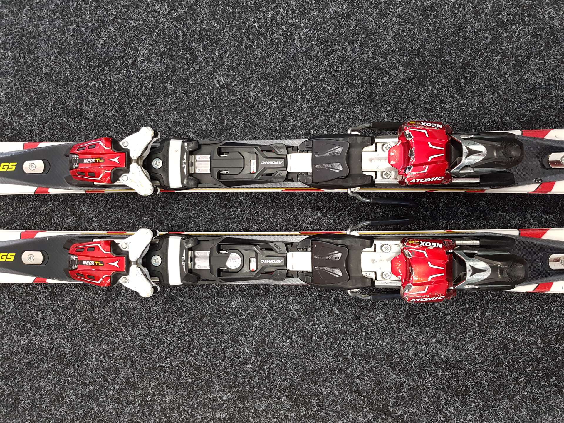 Použité lyže ATOMIC Race GS + vázání Atomic Neox 12
