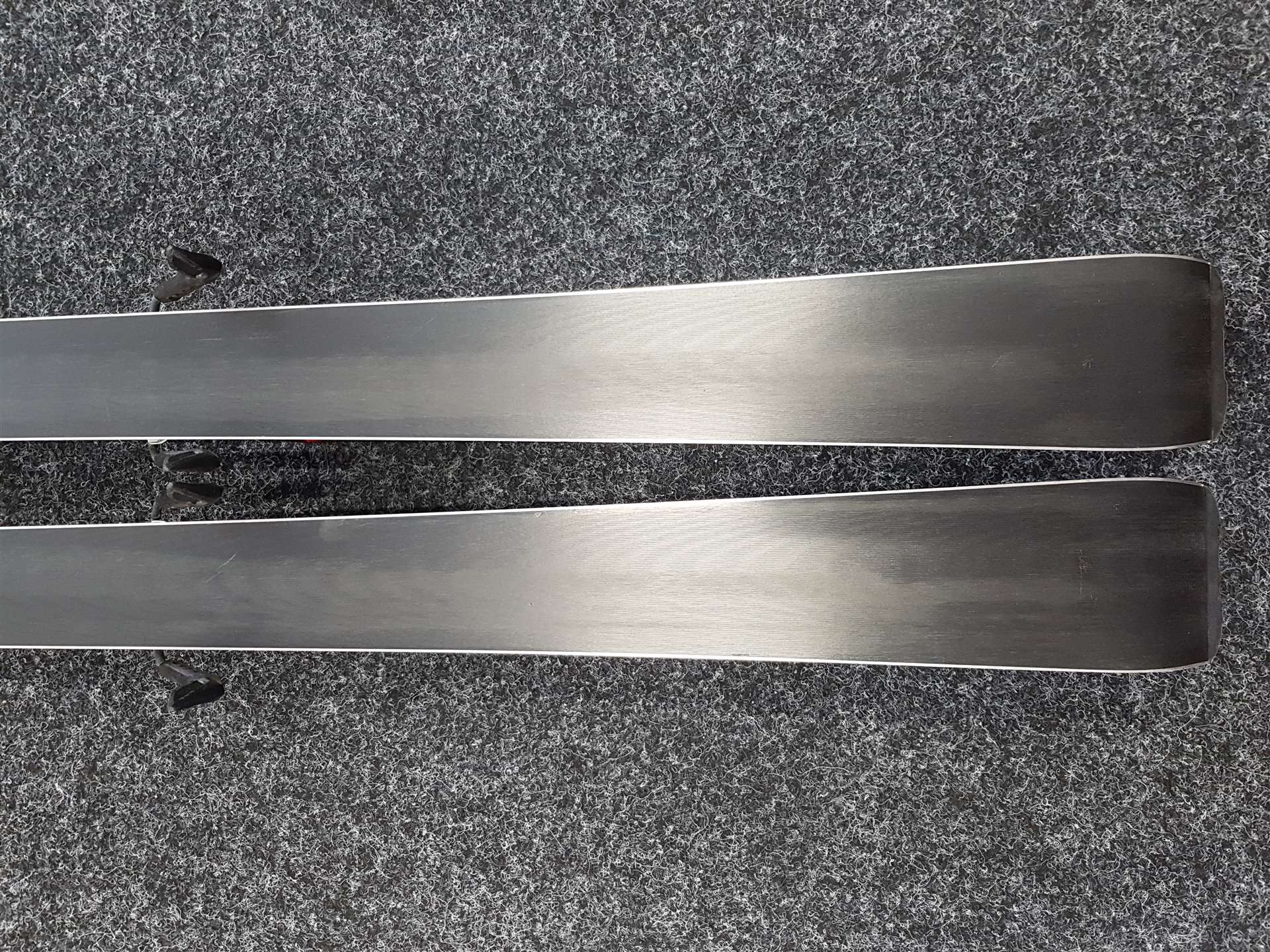 Použité lyže ATOMIC Race GS + vázání Atomic Neox 12