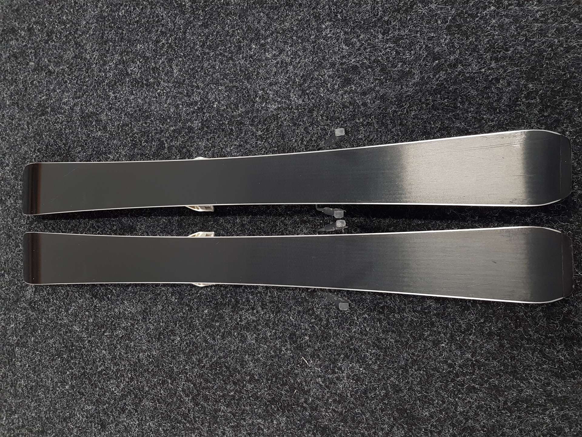 Gebrauchte Kinderski ATOMIC Redster J2 + Atomic 4.5 Bindungen