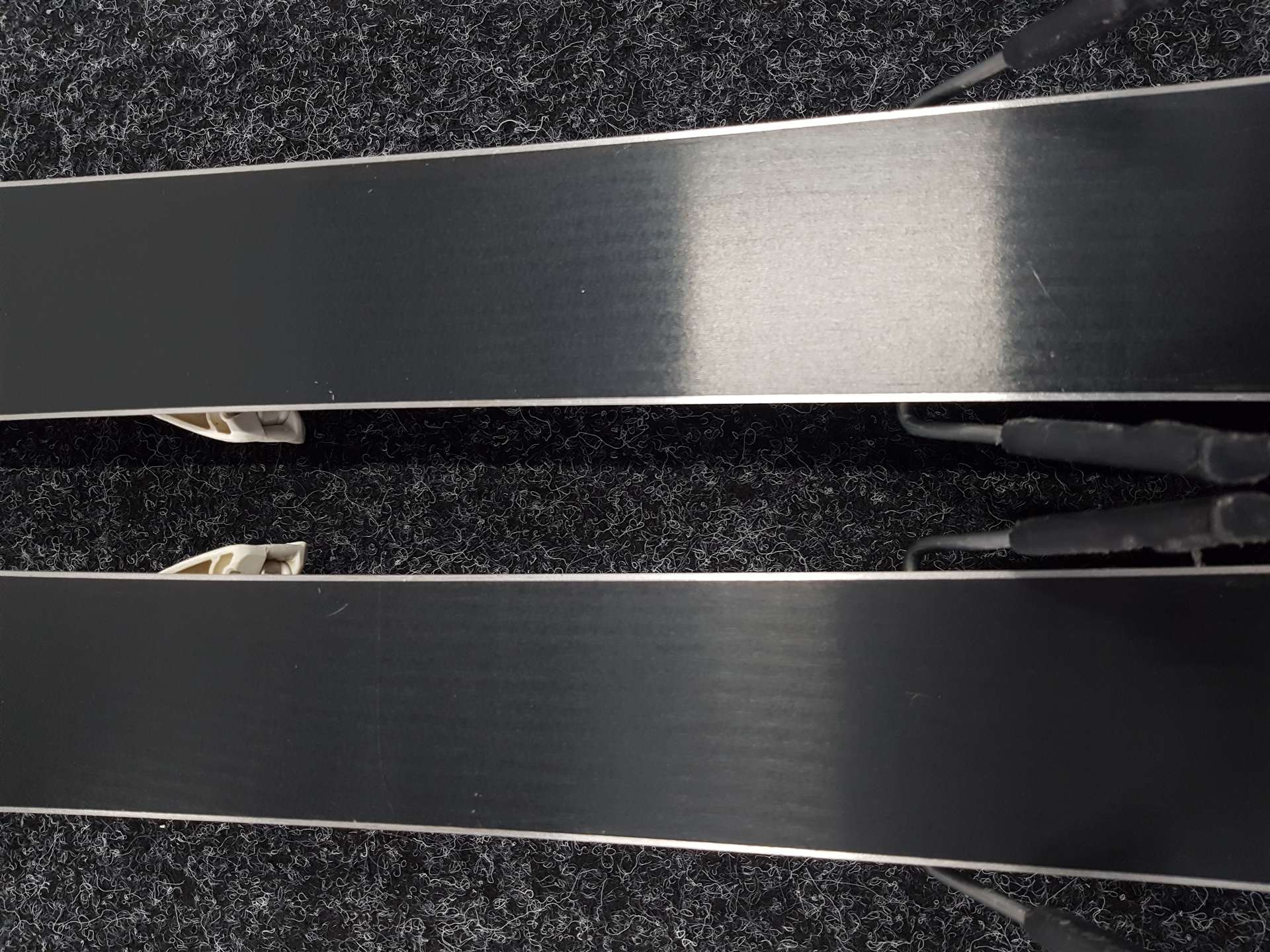 Gebrauchte Kinderski ATOMIC Redster J2 + Atomic 4.5 Bindungen