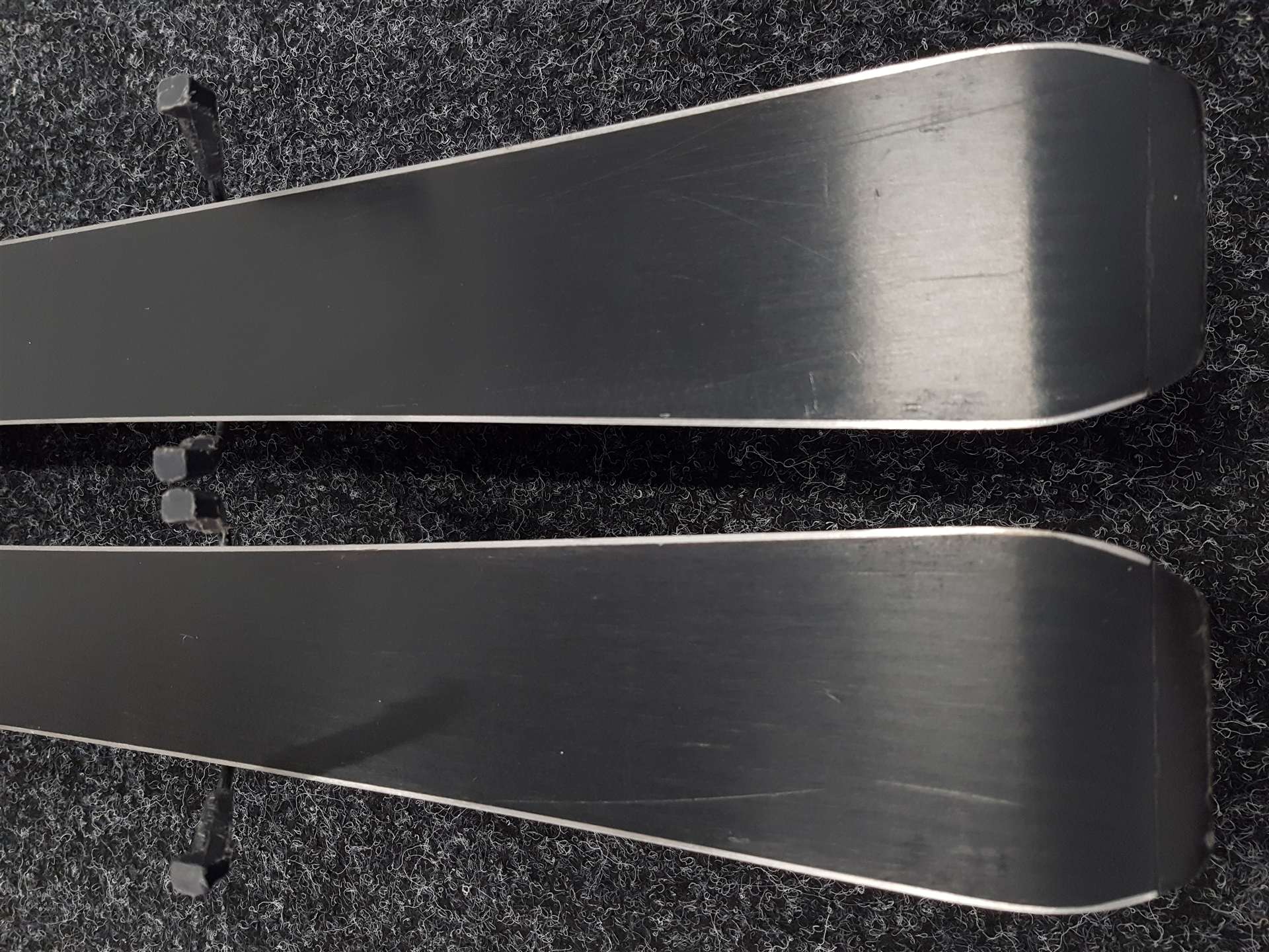 Gebrauchte Kinderski ATOMIC Redster J2 + Atomic 4.5 Bindungen