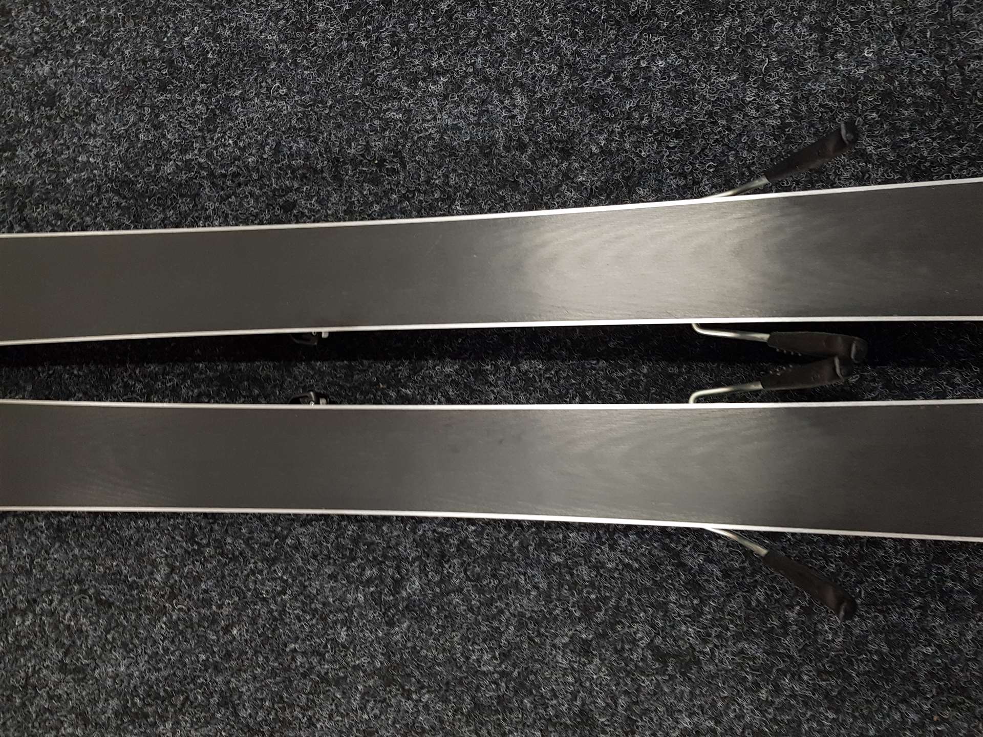 Sci SPORTEN Venus usati + attacchi Tyrolia SLR 7.5