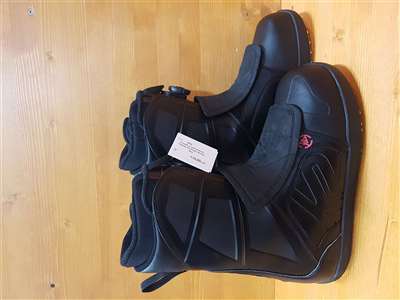 Rabljene snowboard cipele K2 Raider Rental Boa