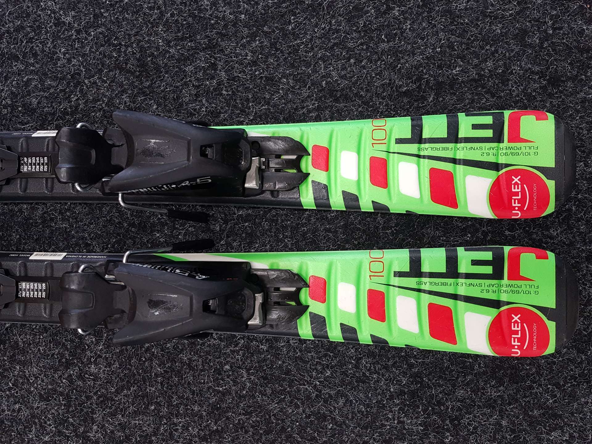 Skis enfant d'occasion ELAN JETT + fixations Elan 4.5