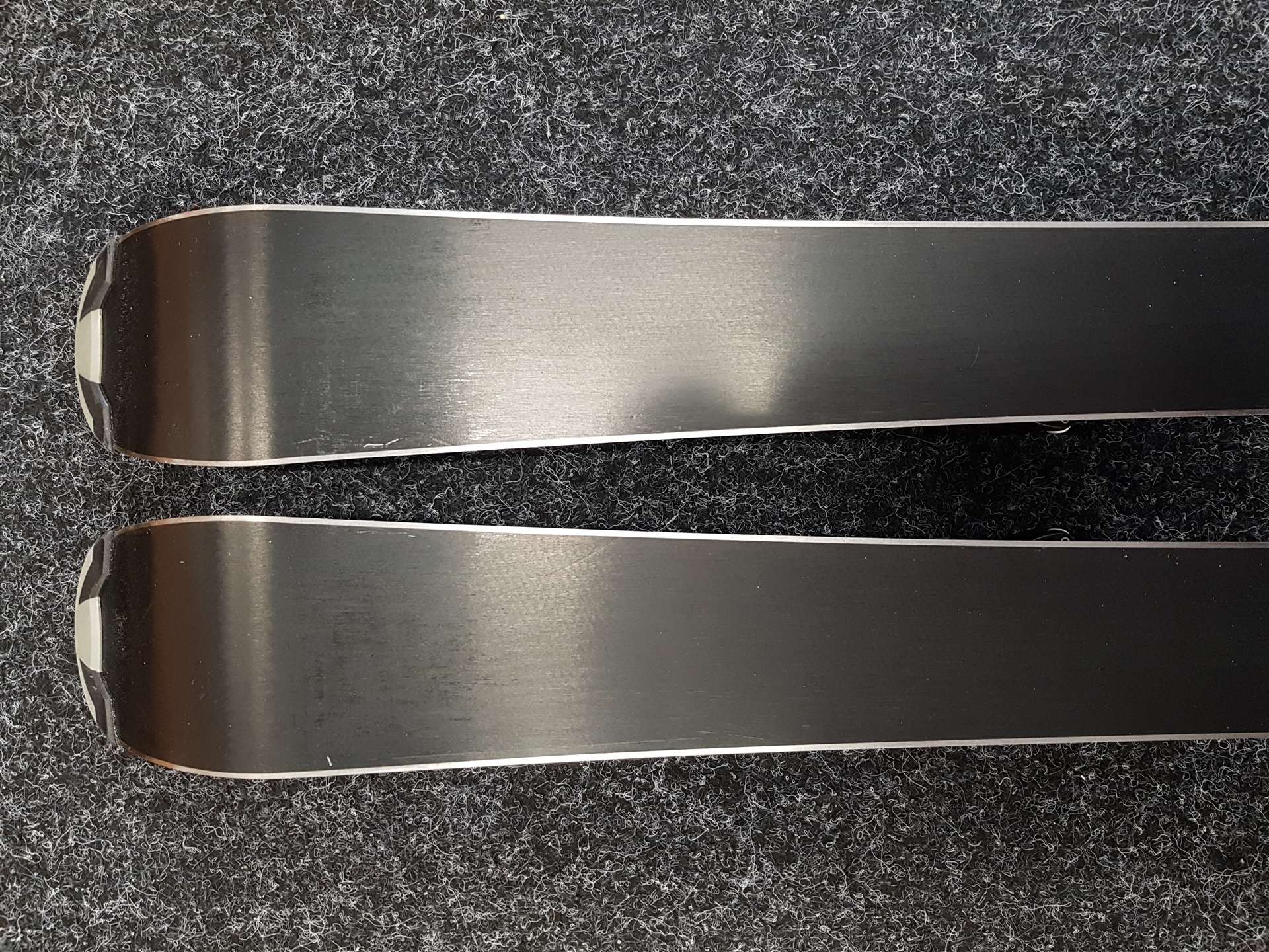 Skis enfant d'occasion ELAN JETT + fixations Elan 4.5