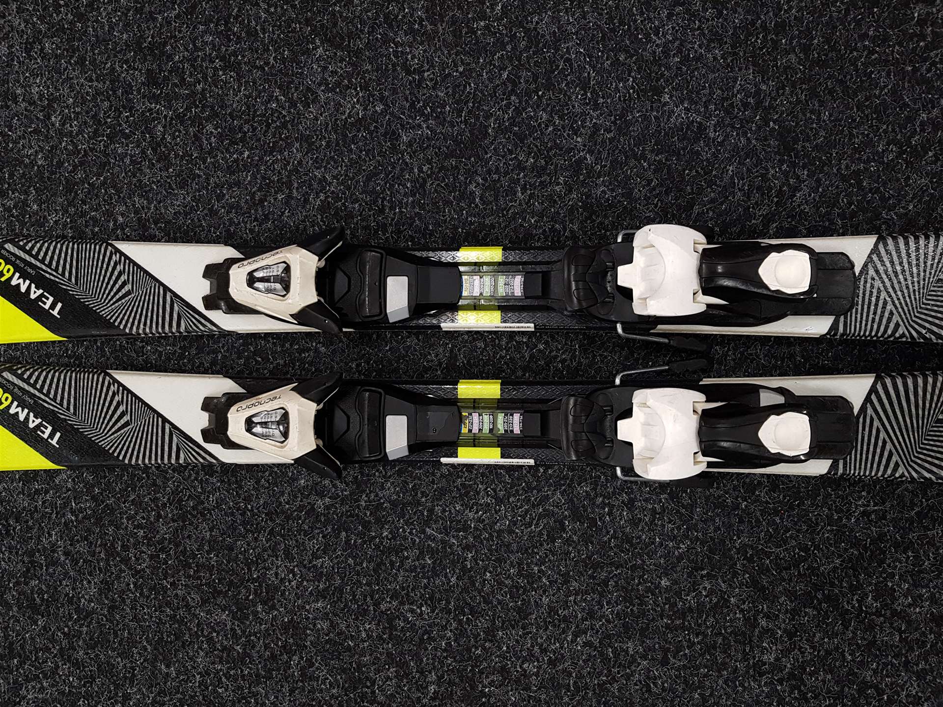 Gebrauchte Kinderski TECNOPRO Team 66 + Bindungen Tecnopro TC 4.5