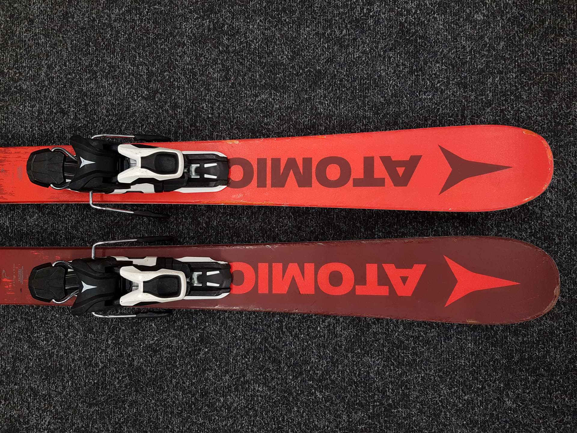 Gebrauchte Atomic Punx 5 Freestyle-Ski