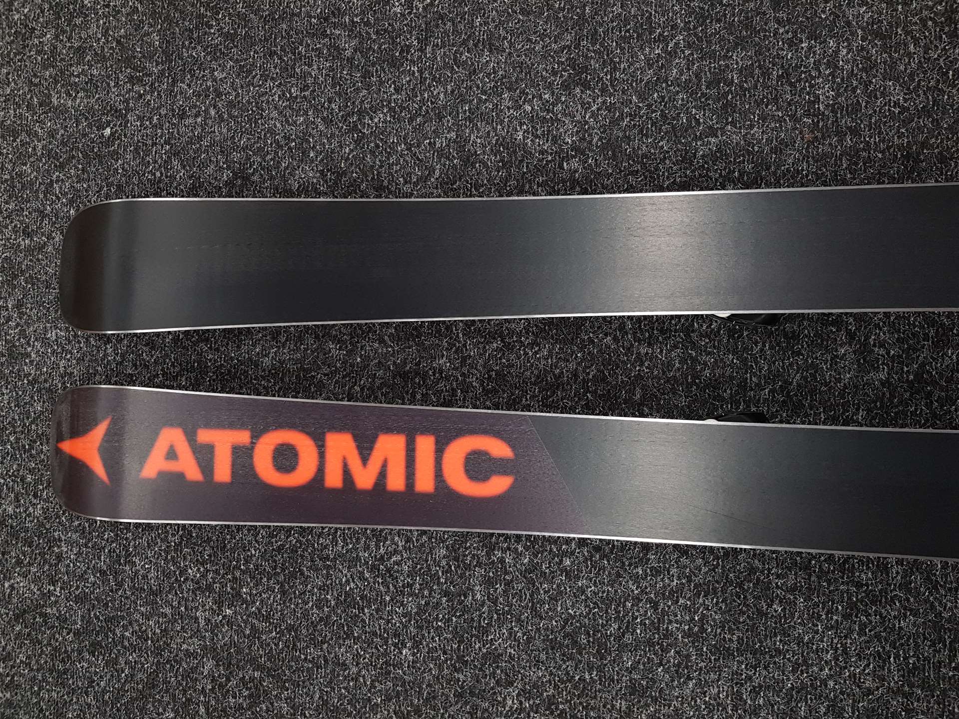 Gebrauchte Atomic Punx 5 Freestyle-Ski