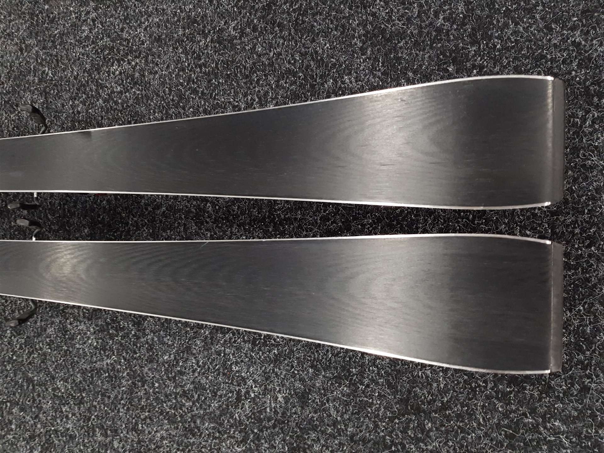 Gebrauchte ROSSIGNOL Hero Elite ST Ski + Look Express 11 Bindungen