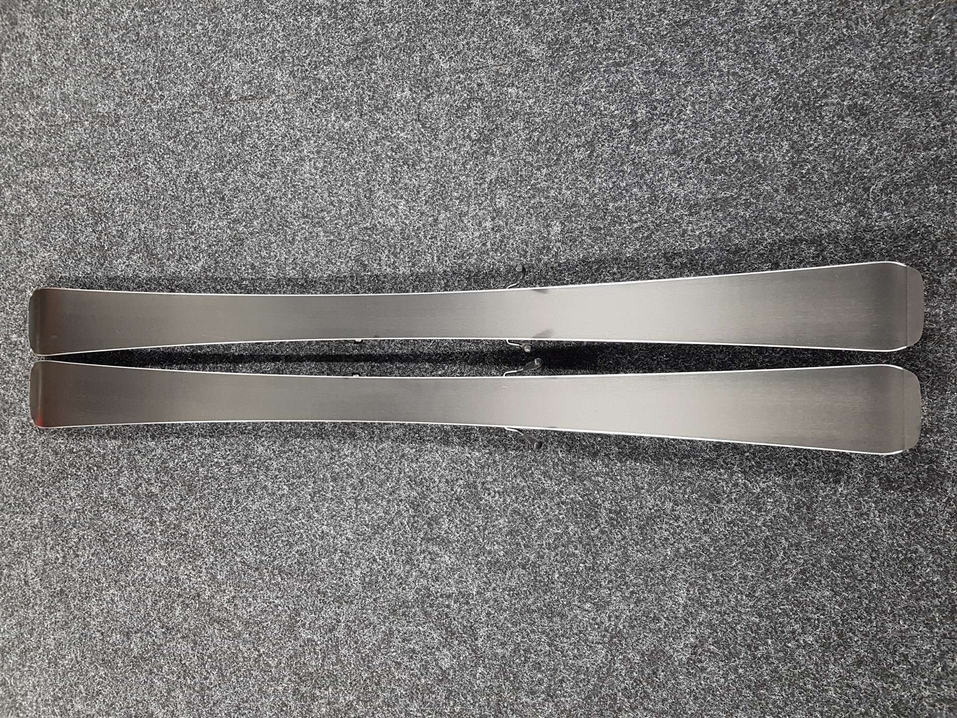 Skis HEAD Lyt Tech V4 d'occasion + fixations Tyrolia PR10