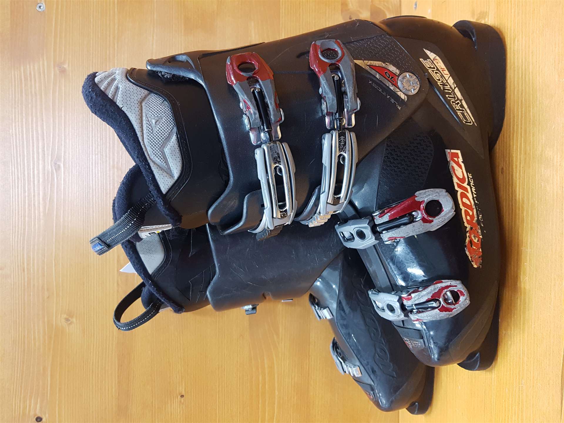 Gebrauchte Skischuhe NORDICA Cruise 70