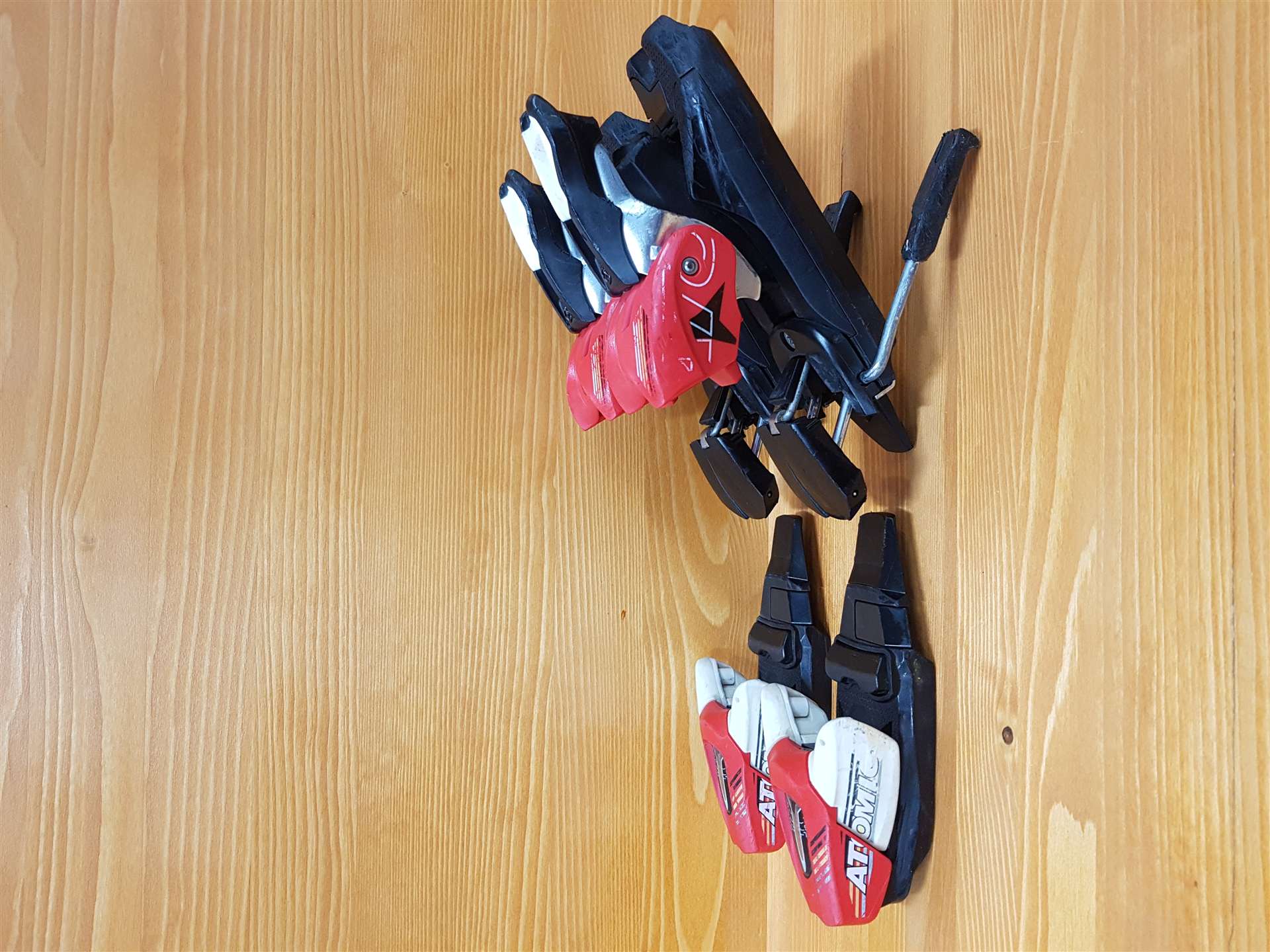 Fixations Atomic XTE 7 d'occasion (7,5 DIN)