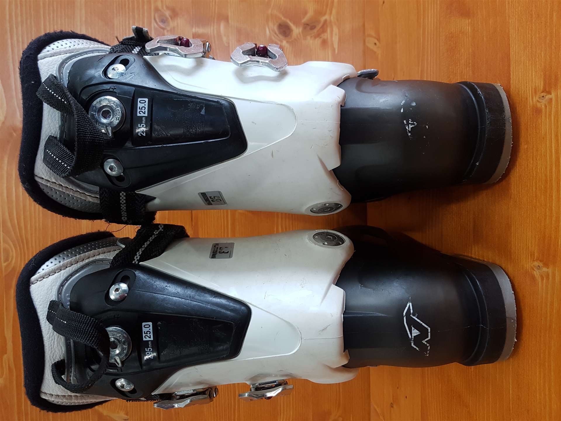 Použité lyžiarky NORDICA Nxt N3R W