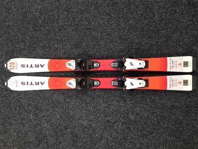 Gebruikte kinderski's ARTIS Talent 120 + Tyrolia SLR 4.5 bindingen