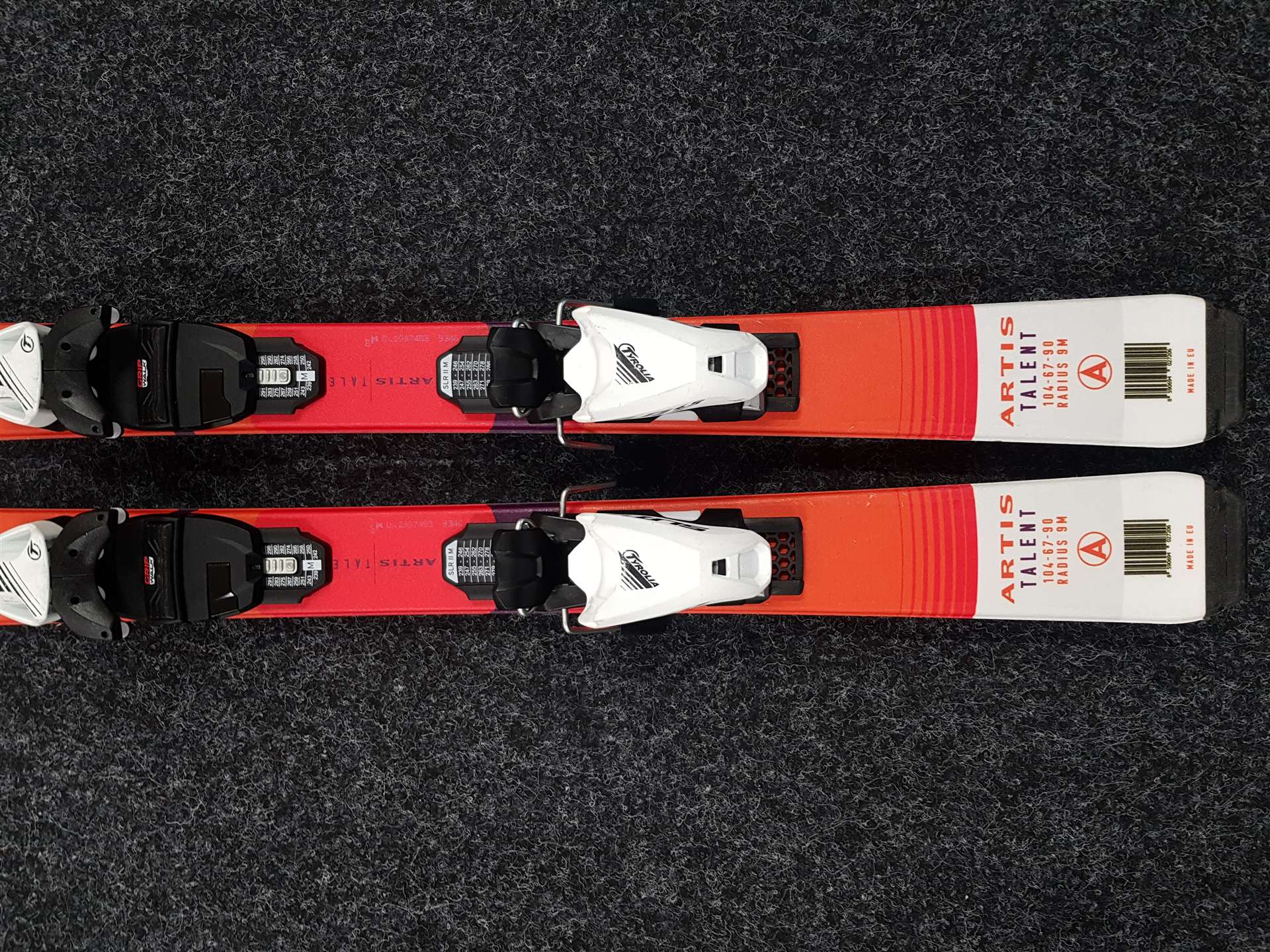 Skis enfant d'occasion ARTIS Talent 120 + fixations Tyrolia SLR 4.5