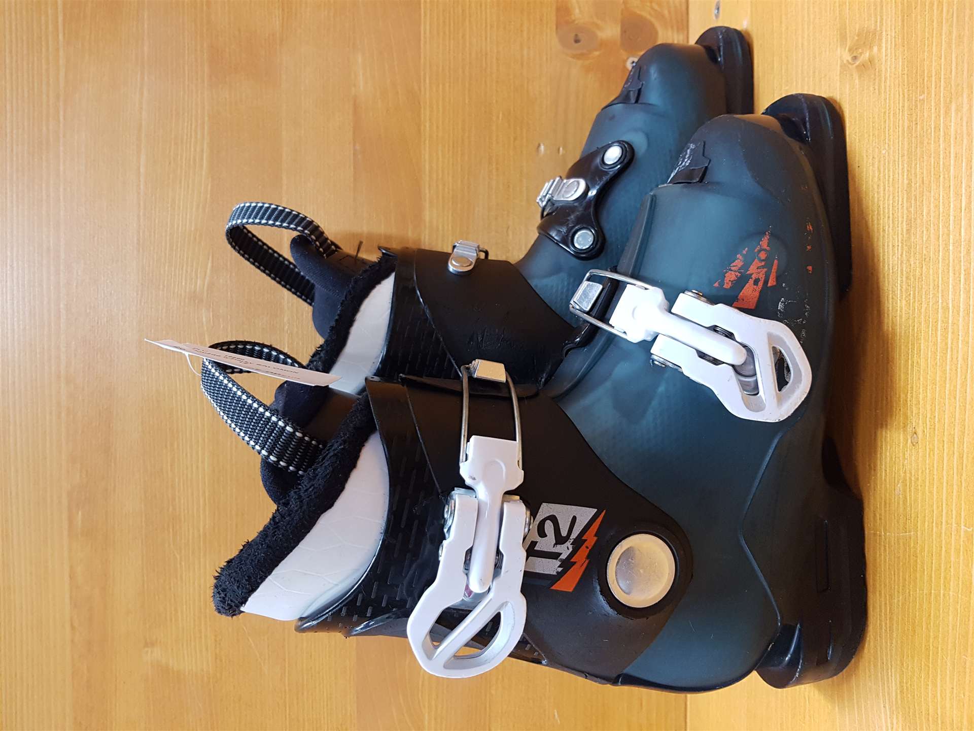 Gebrauchte SALOMON T2 Skischuhe