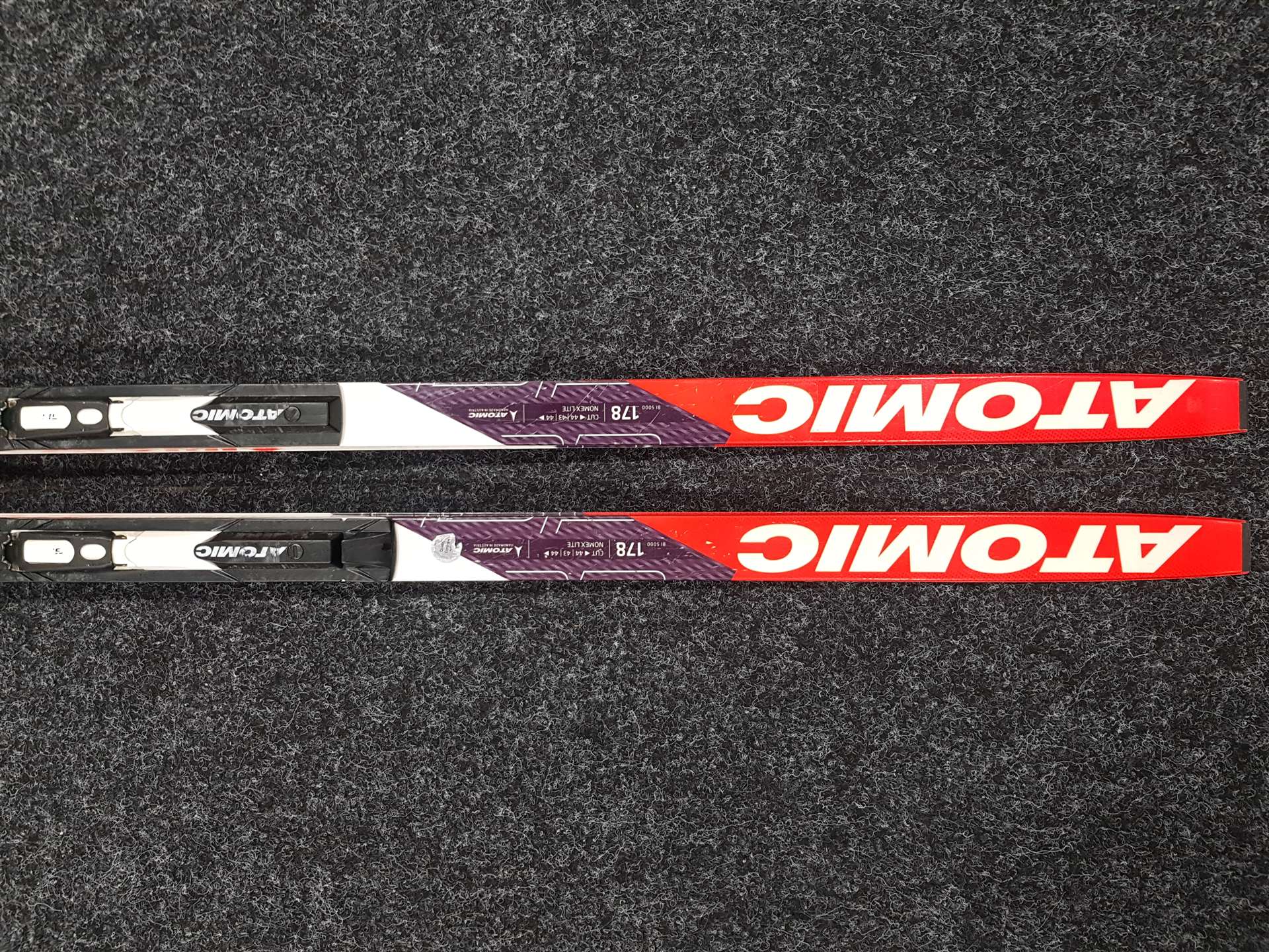 Použité bežecké lyže ATOMIC Redster Marathon Skate + viazanie SNS Atomic