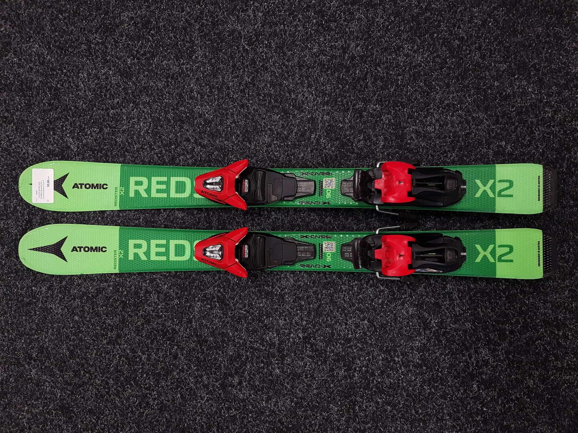 Használt gyermek síléc ATOMIC Redster X2 + Atomic Five 5 kötés