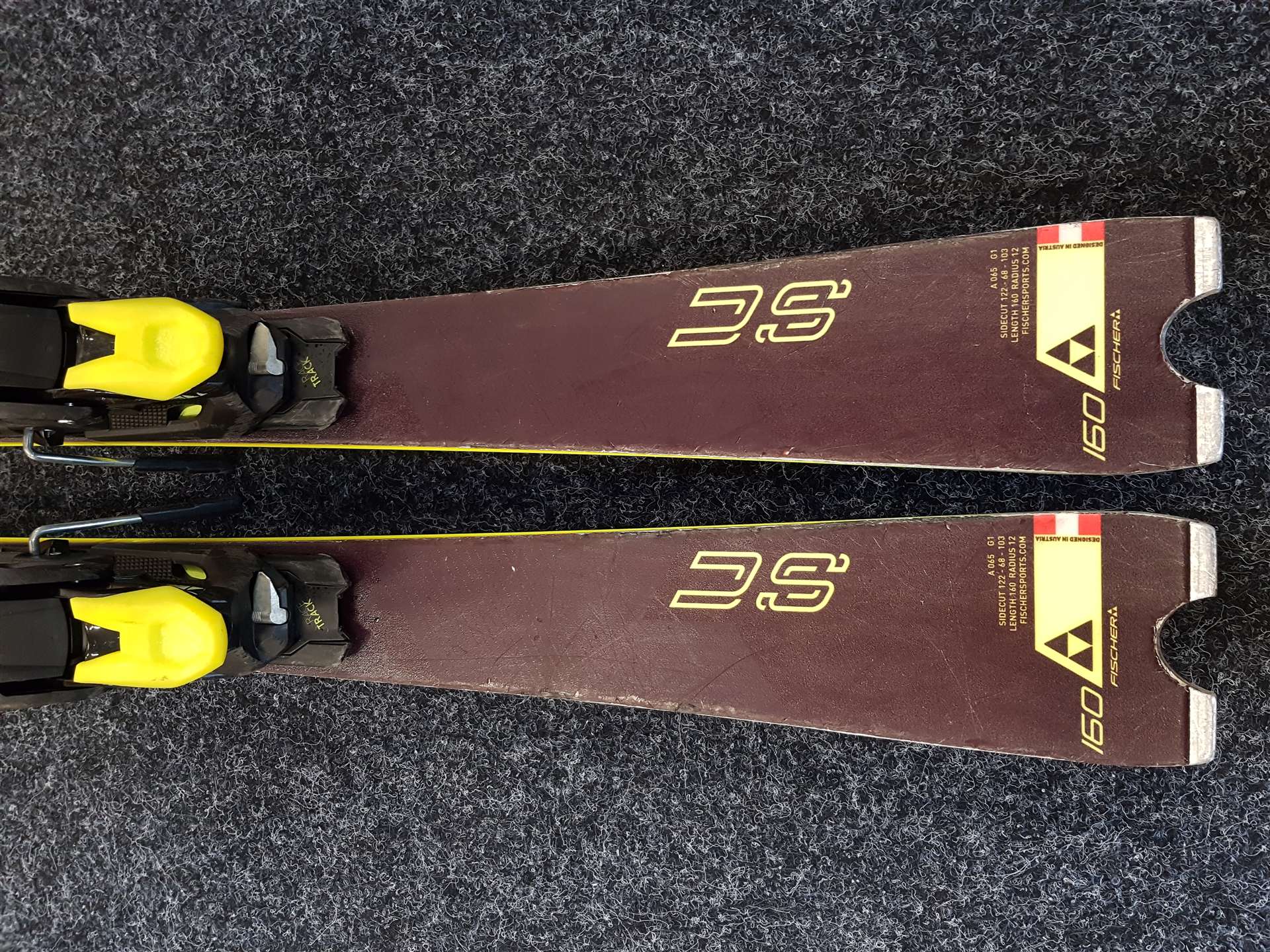 Gebrauchte FISCHER RC4 World Cup SC Ski + Fischer Z12 Bindungen