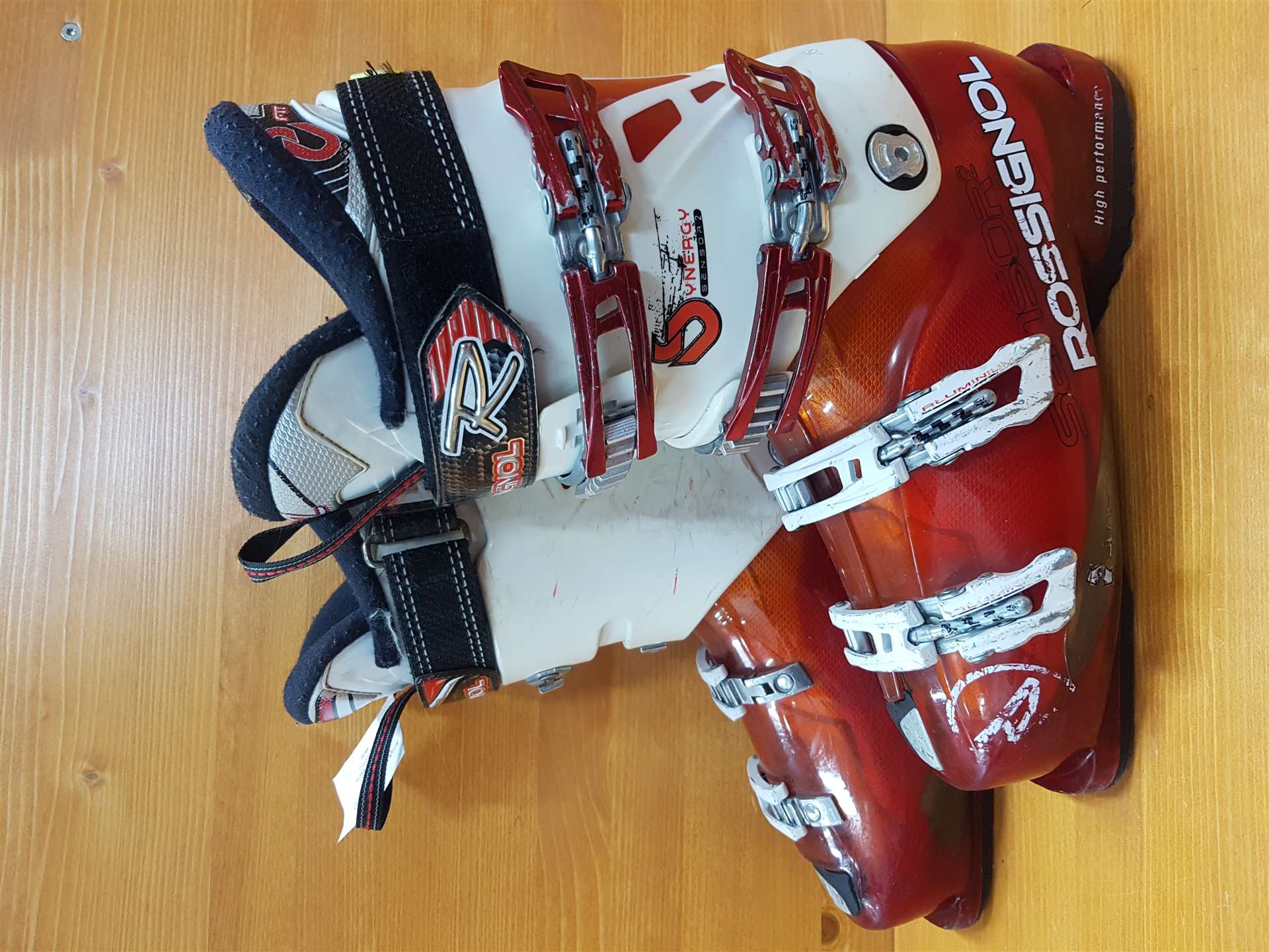 Použité lyžiarky ROSSIGNOL Sensor 2