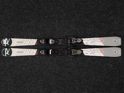 Schiuri ROSSIGNOL React 2 Carbon folosite + legături Look Xpress 10