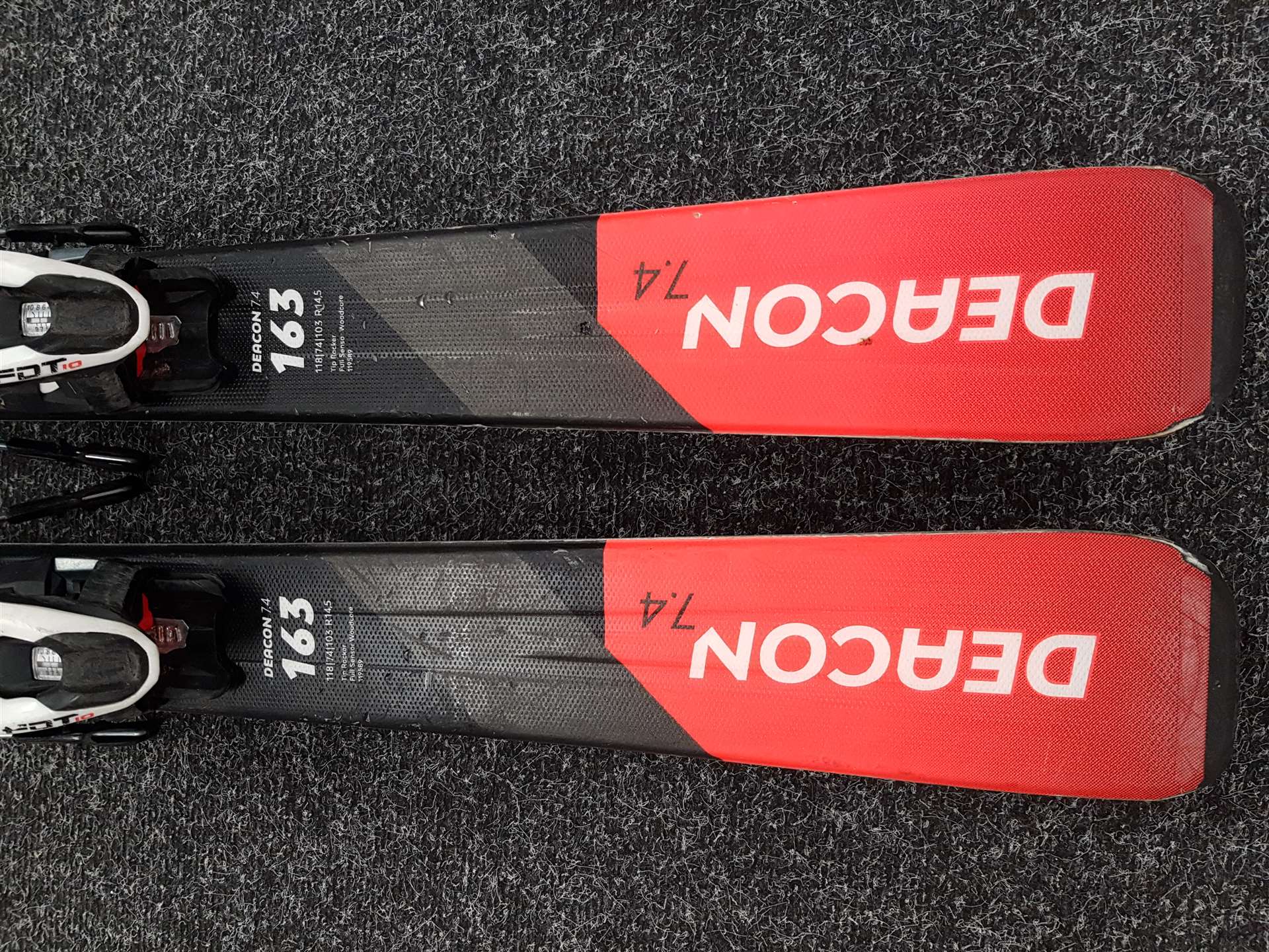 Gebrauchte Skier VOLKL DEACON 7.4
