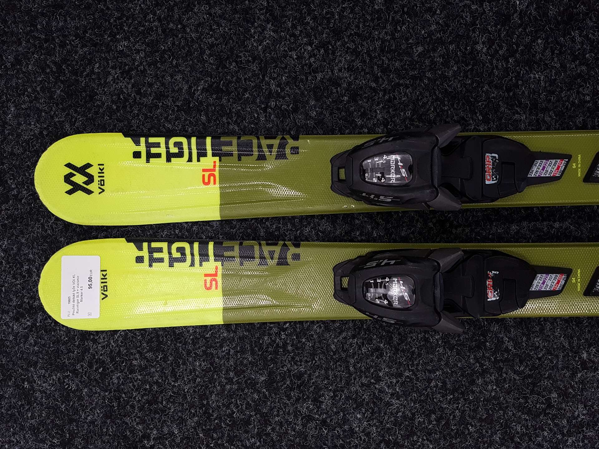 Použité dětské lyže VOLKL Racetiger SL9 + vázání Marker 4.5