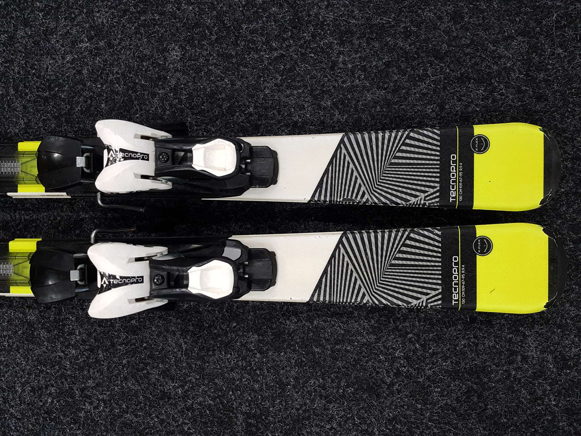 Gebrauchte Kinderski TECNOPRO Team 66 + Bindungen Tecnopro TL 75