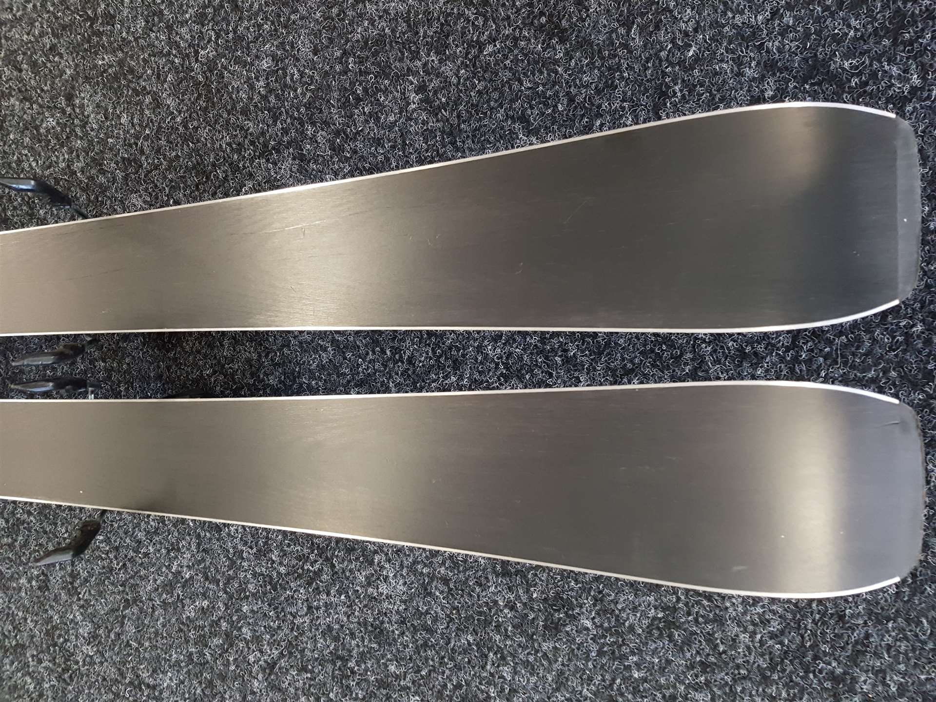 Sci usati SALOMON XDR 76 HT + attacchi Salomon L10