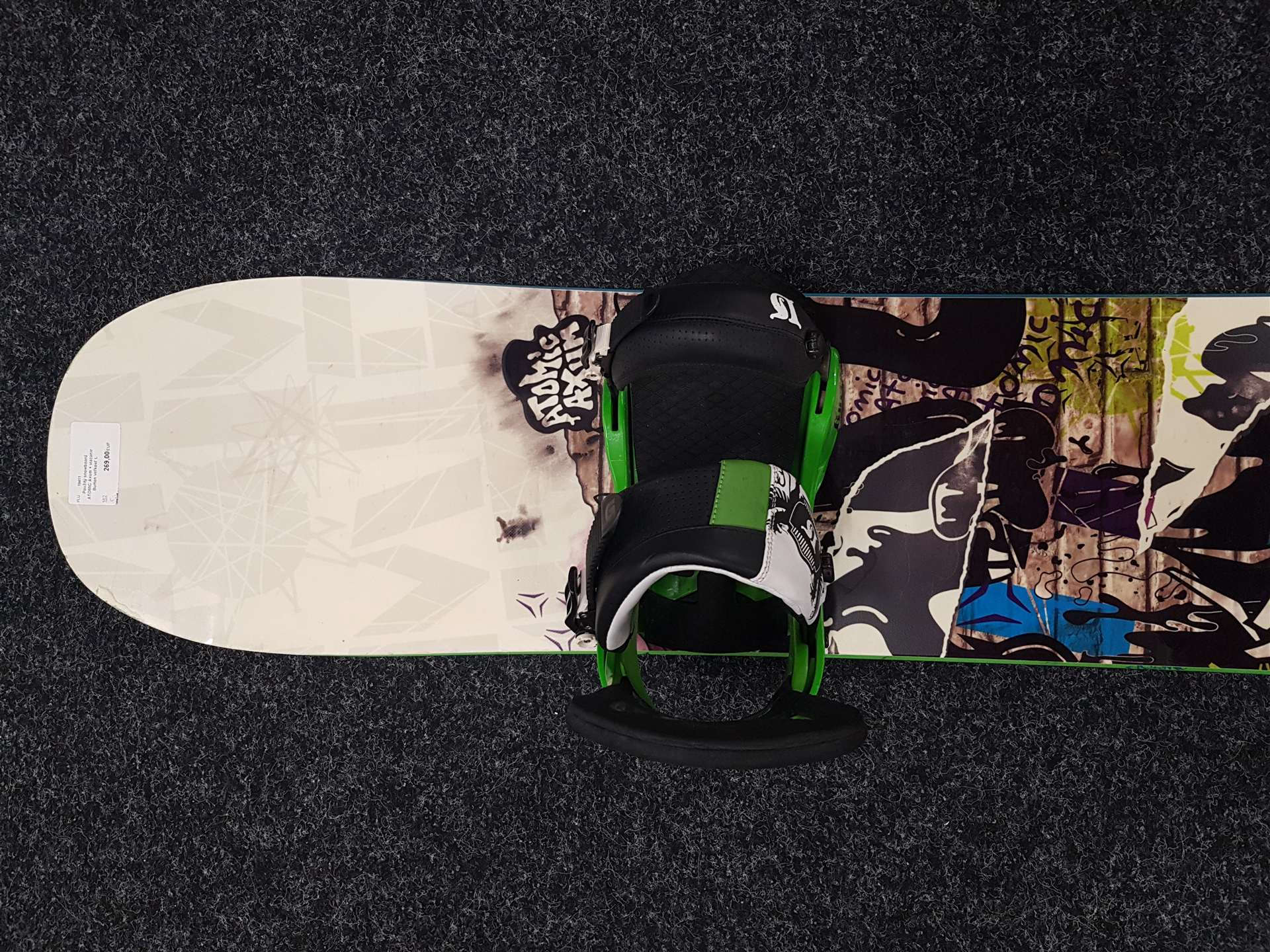 Použitý snowboard ATOMIC Axum + vázání Burton velikost L