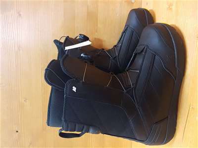 Rabljene snowboard cipele K2 Raider R Boa