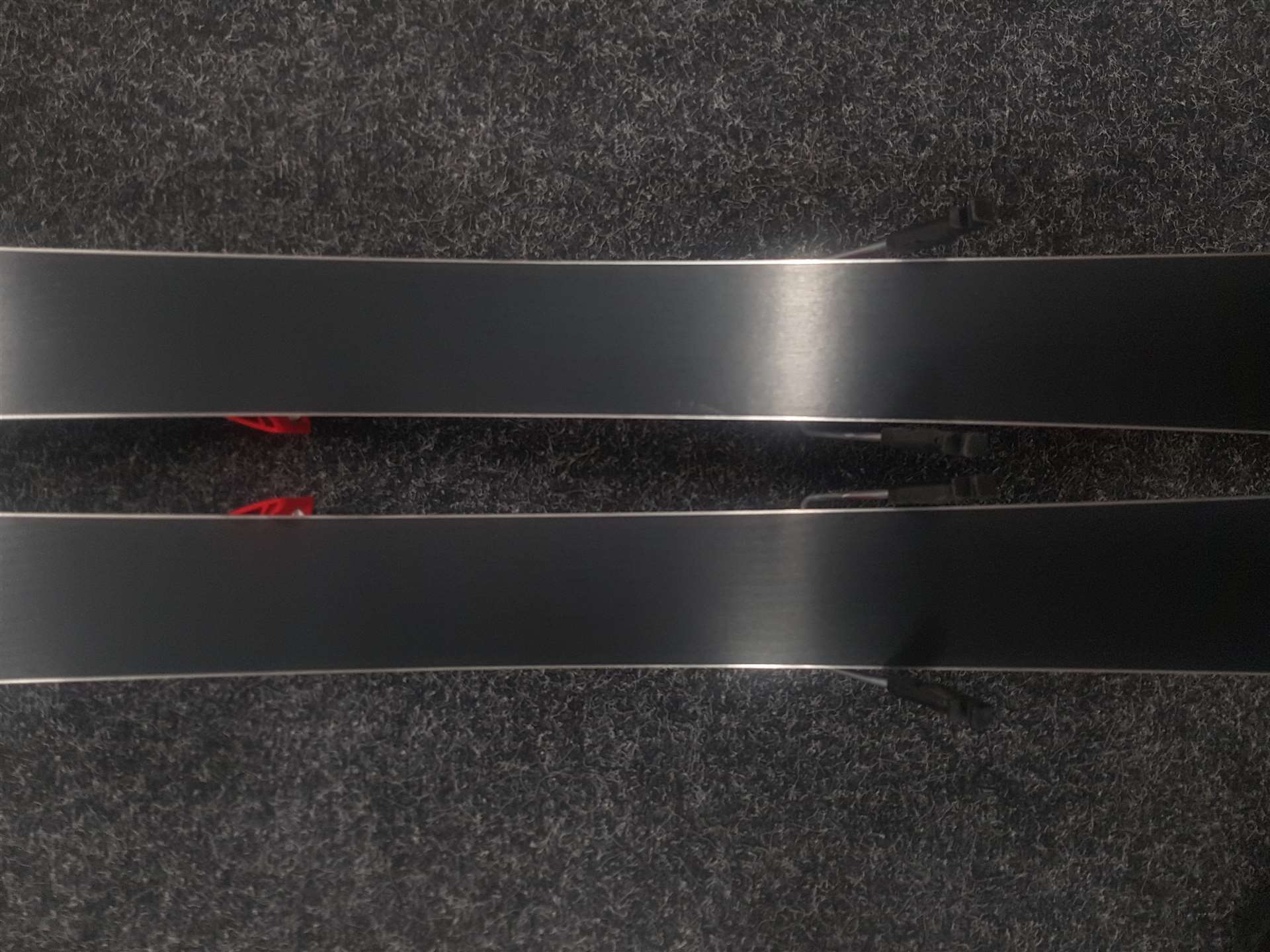 Bazárové lyže  Atomic Vantage X