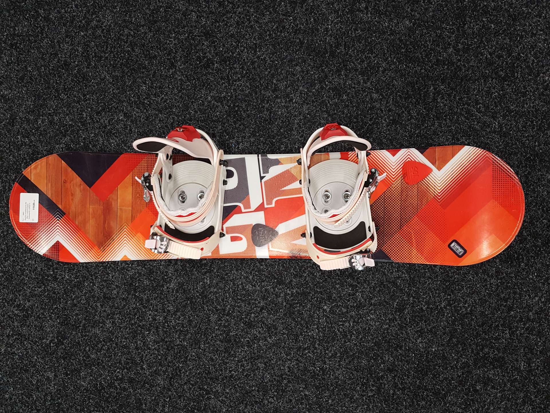 Gebrauchtes ELAN RSJ Snowboard + Spice Snowboards Bindungen Größe S