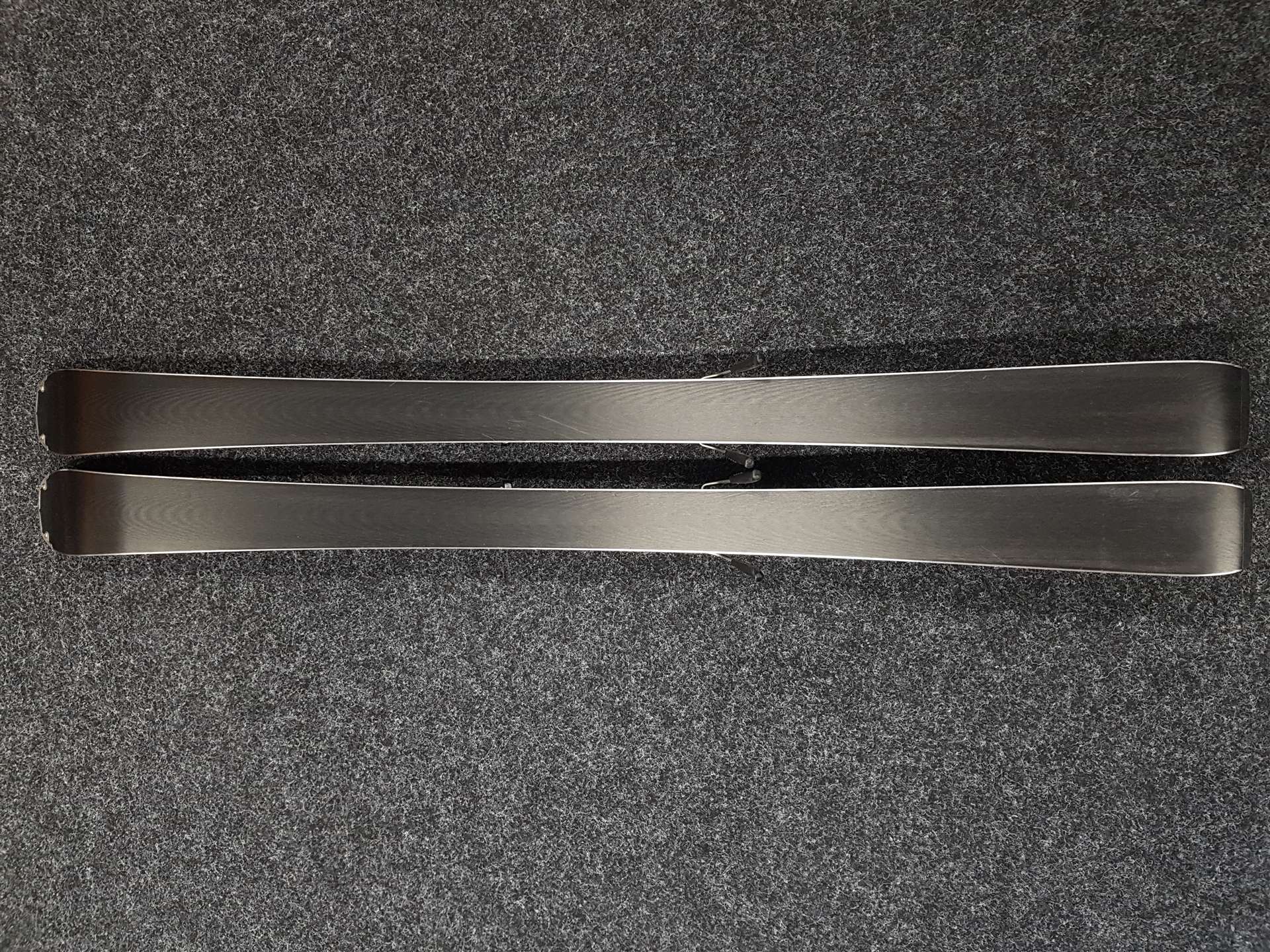 Sci FISCHER RC One usati + attacchi Fischer RS 10