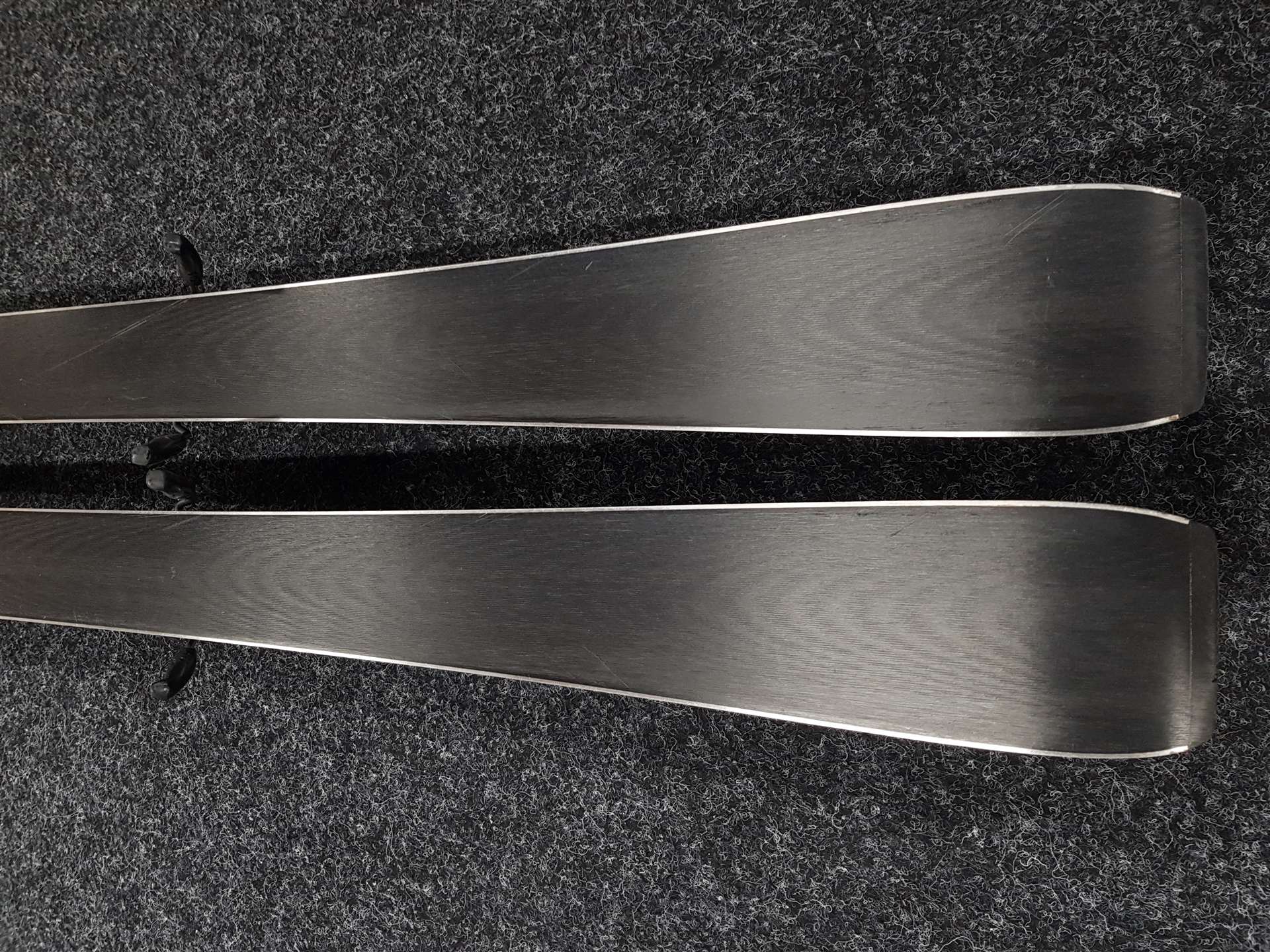 Sci FISCHER RC One usati + attacchi Fischer RS 10