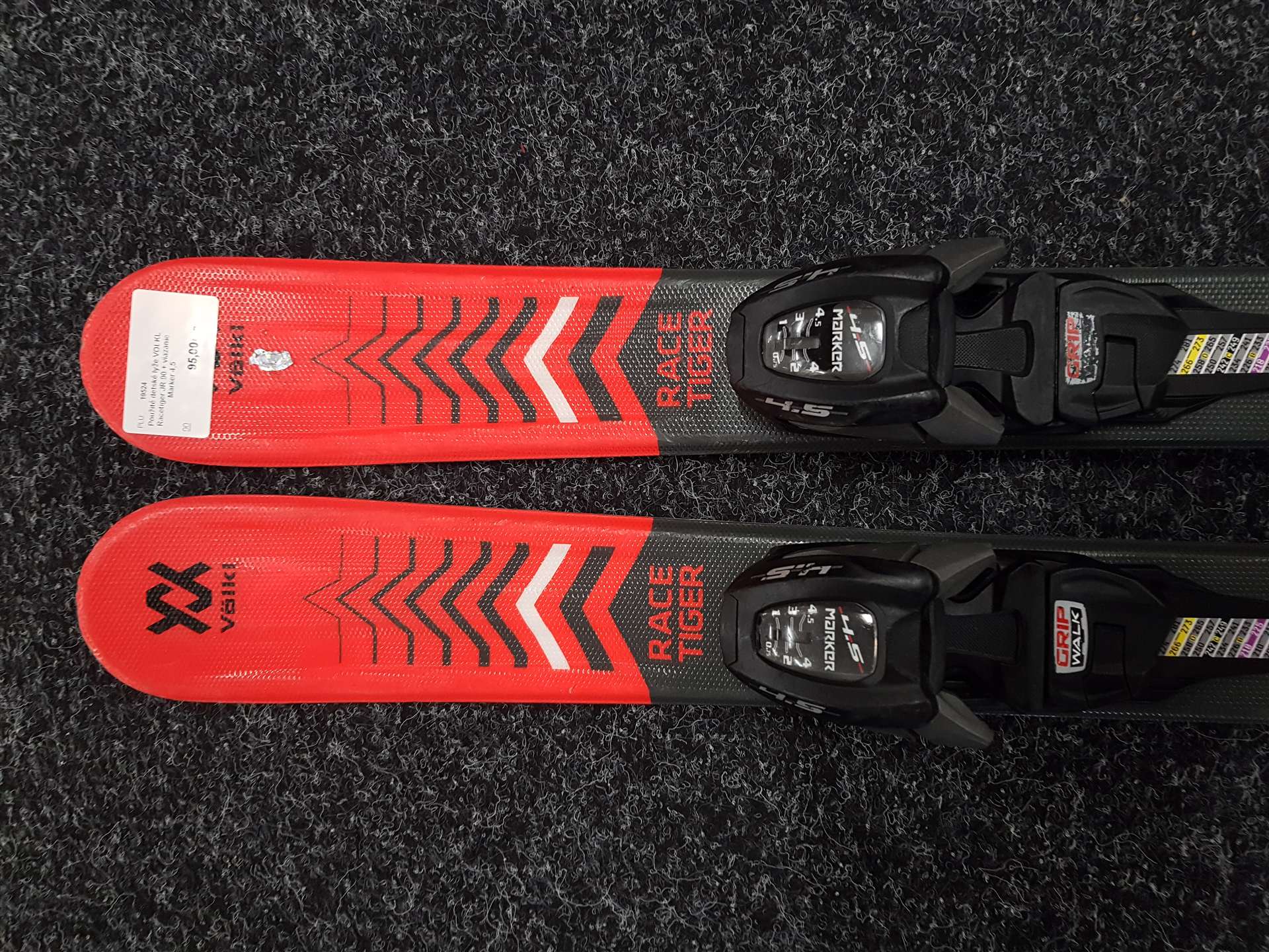 Skis enfant d'occasion VOLKL Racetiger JR 90 + fixations Marker 4.5