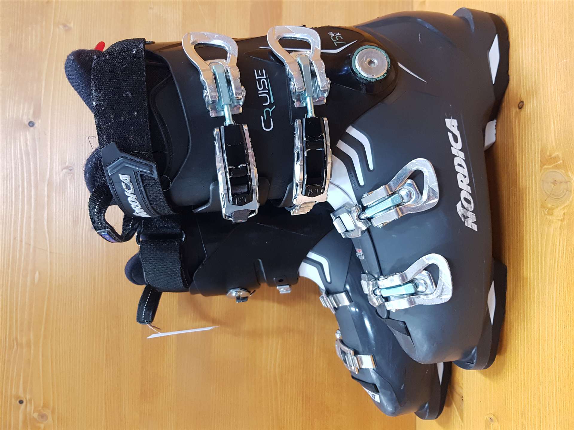 Chaussures de ski d'occasion NORDICA Sport Machine 75 W R