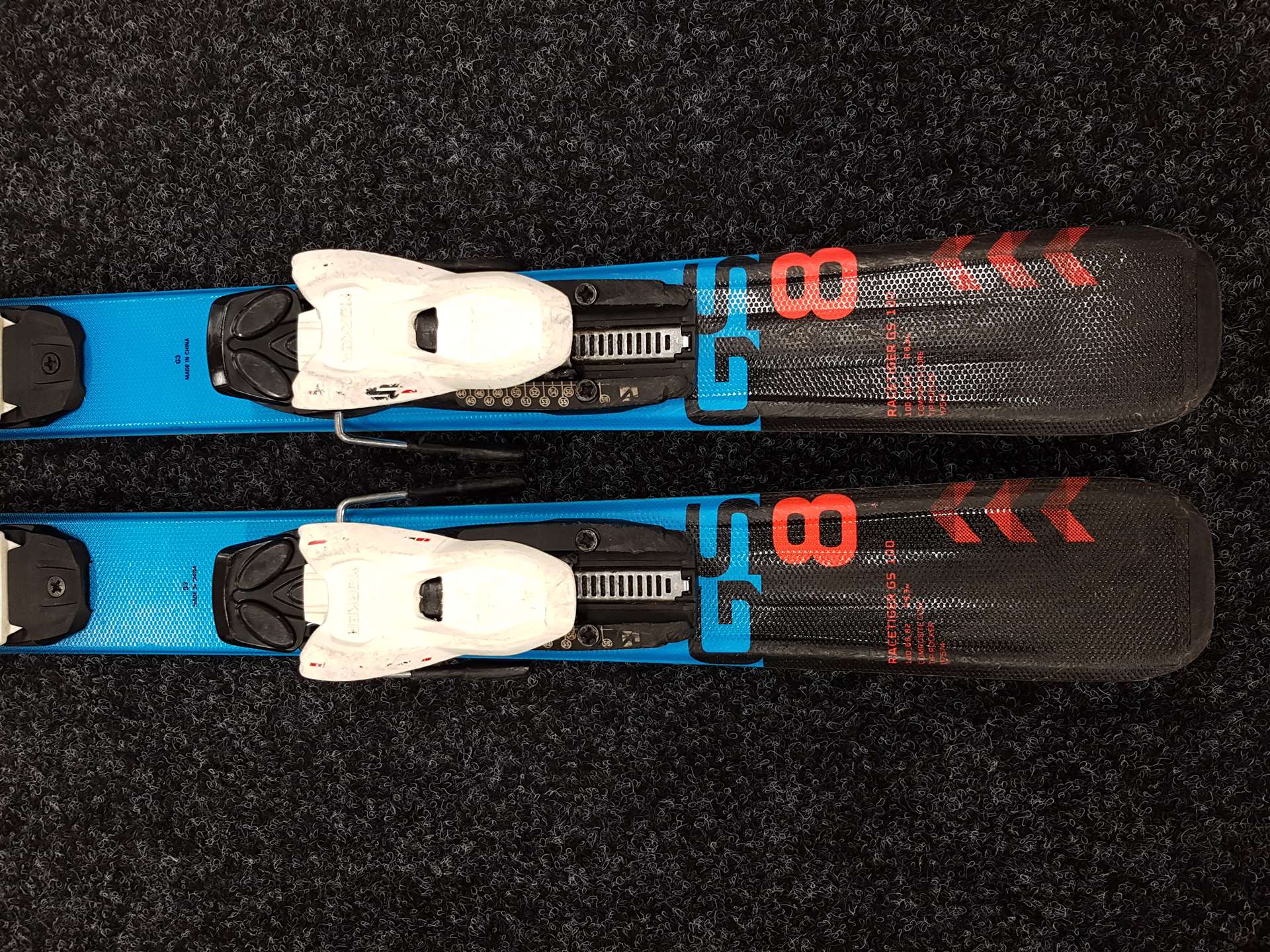 Gebrauchte VOLKL Racetiger Ski + Marker 4.5 Bindungen