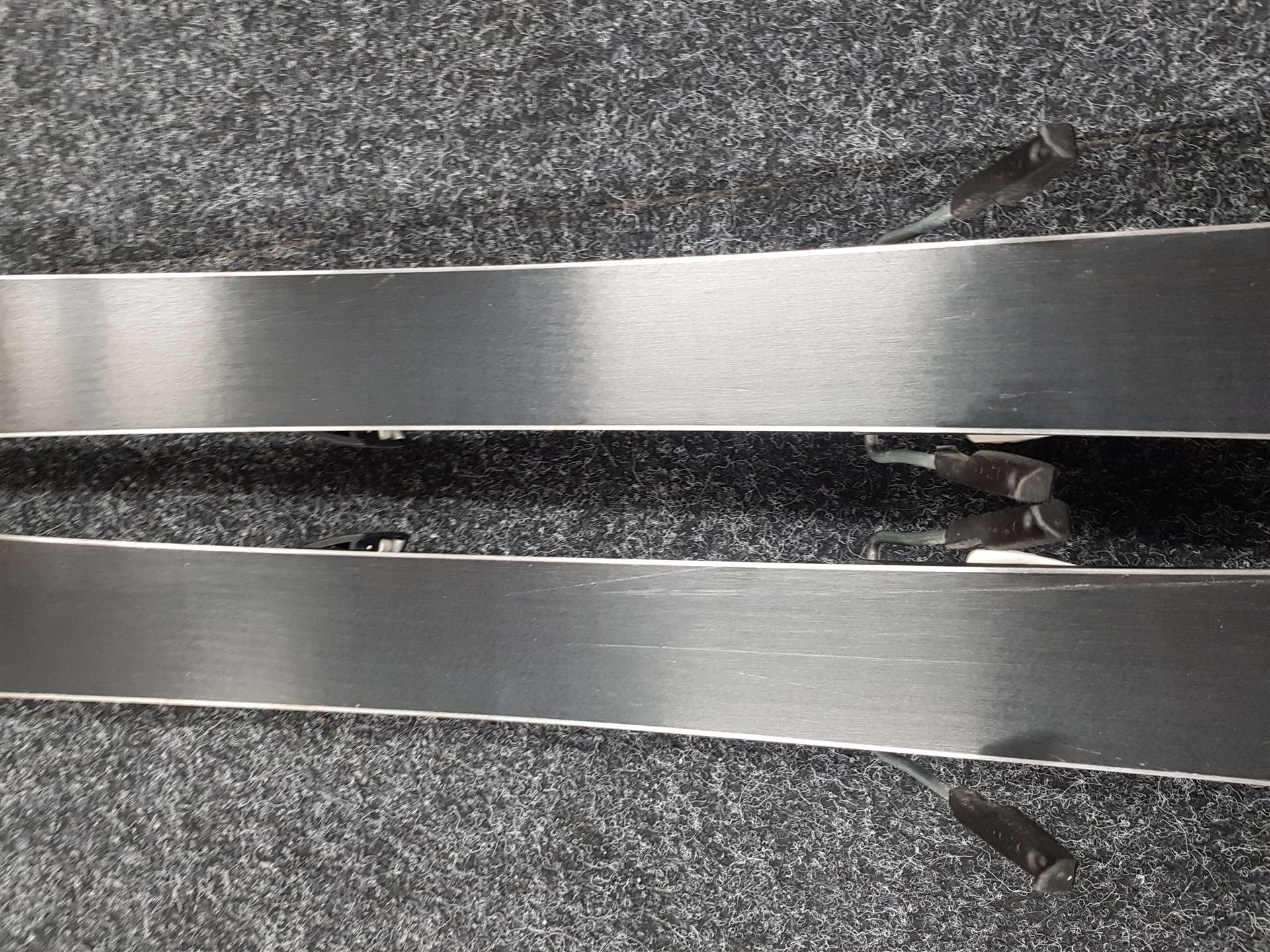 Skis enfant d'occasion TECNOPRO Team 66 + fixations Tecnopro TL75